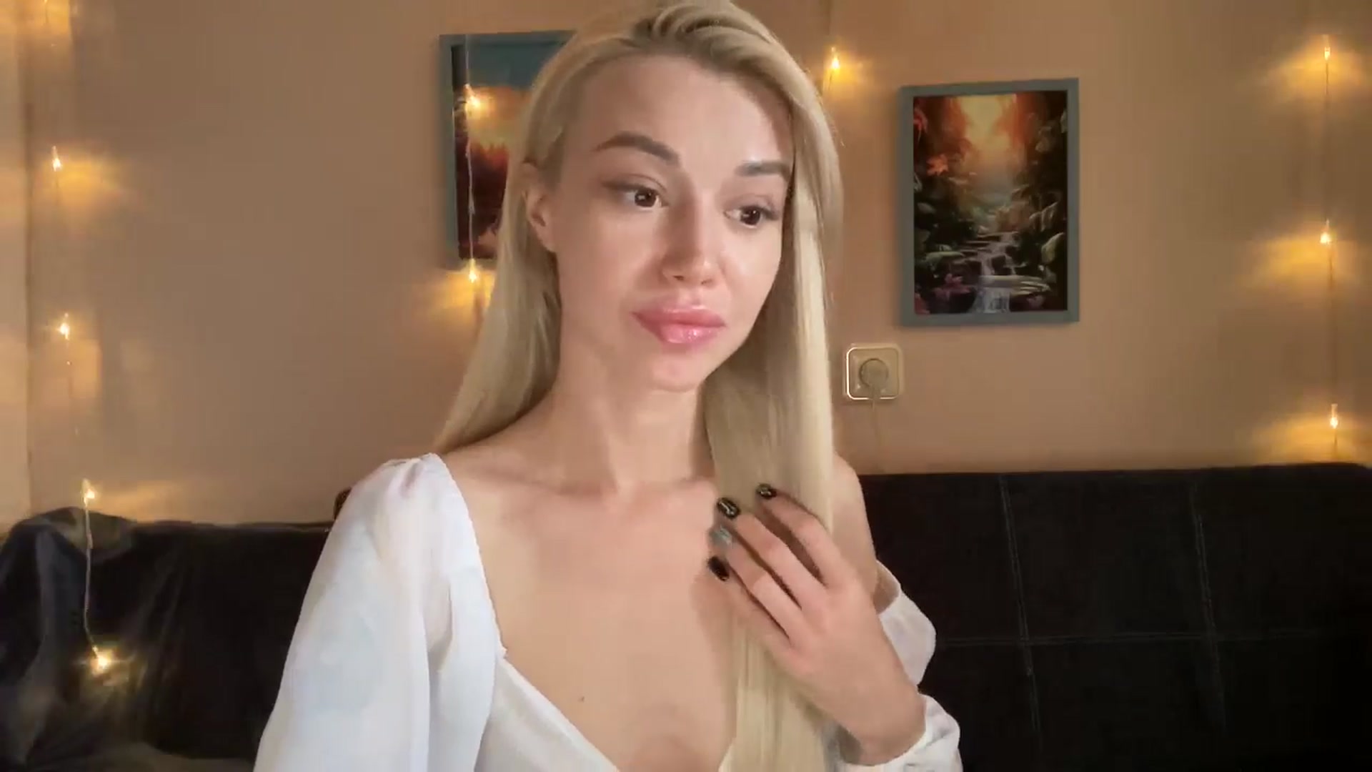 Gallery image thumbnail from TammyLynn's myfreecams stream on, 06/25/2024, 14:14 image 2 of 20