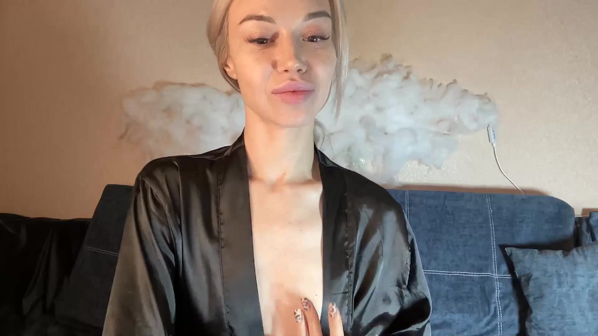 Gallery image thumbnail from TammyLynn's myfreecams stream on, 11/28/2024, 16:35 image 11 of 20