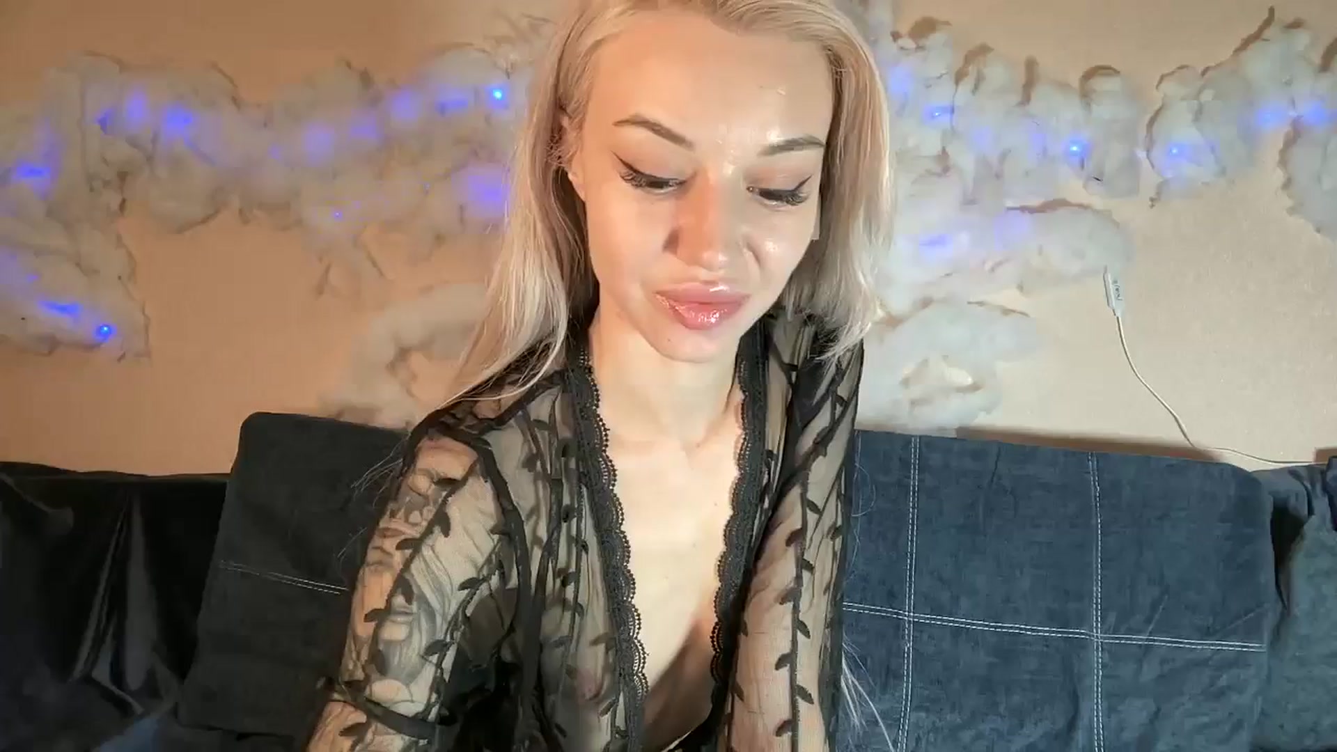 Gallery image thumbnail from TammyLynn's myfreecams stream on, 12/26/2024, 13:44 image 1 of 20