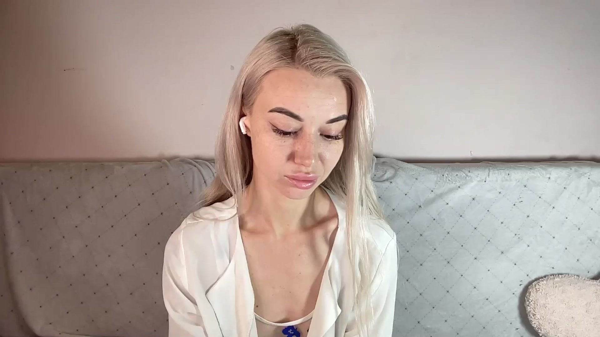 Gallery image thumbnail from TammyLynn's myfreecams stream on, 11/16/2025, 11:03 image 15 of 20