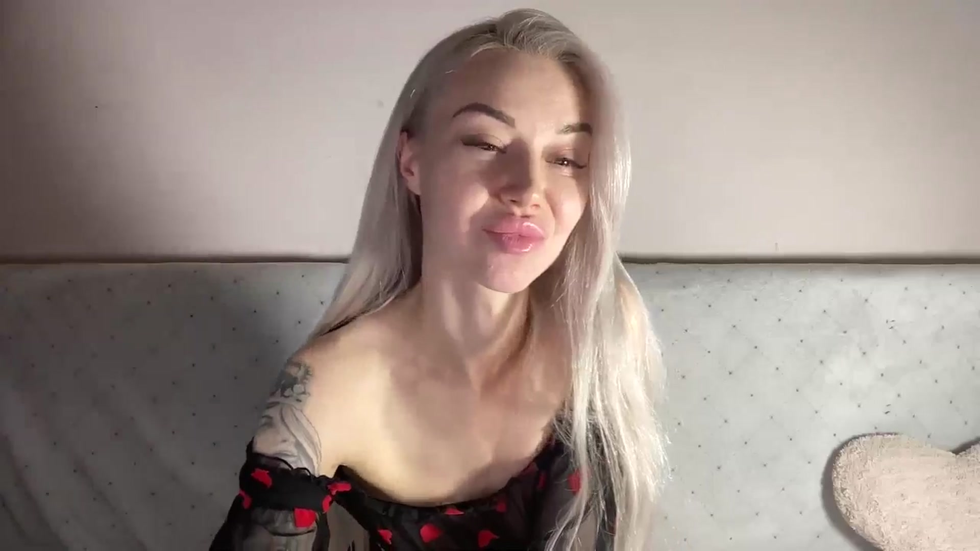 Gallery image thumbnail from TammyLynn's myfreecams stream on, 12/25/2025, 13:41 image 4 of 20