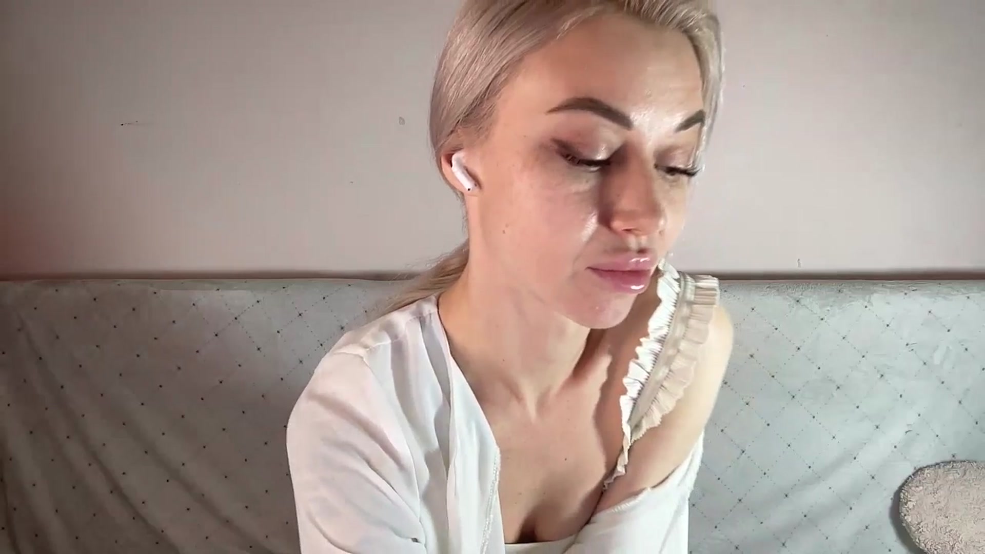 Gallery image thumbnail from TammyLynn's myfreecams stream on, 12/27/2025, 13:32 image 3 of 20