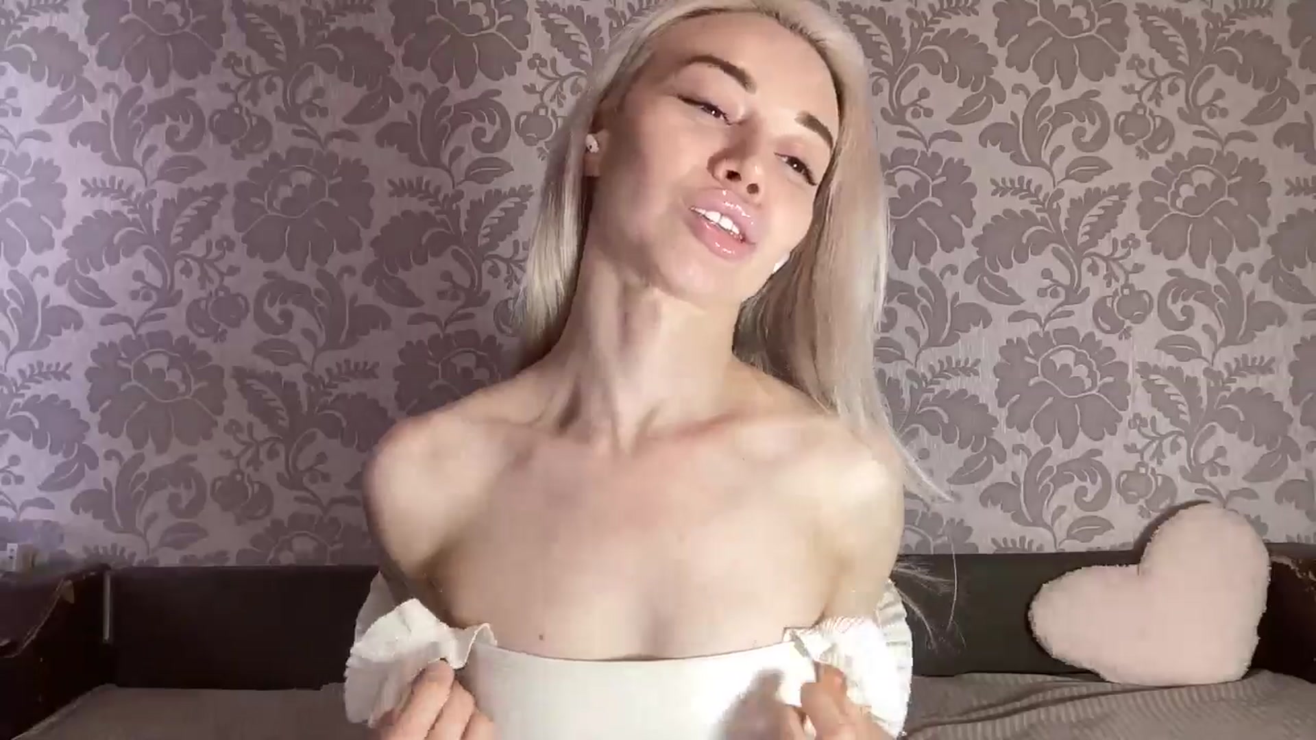 Gallery image thumbnail from TammyLynn's myfreecams stream on, 04/11/2026, 13:31 image 19 of 20