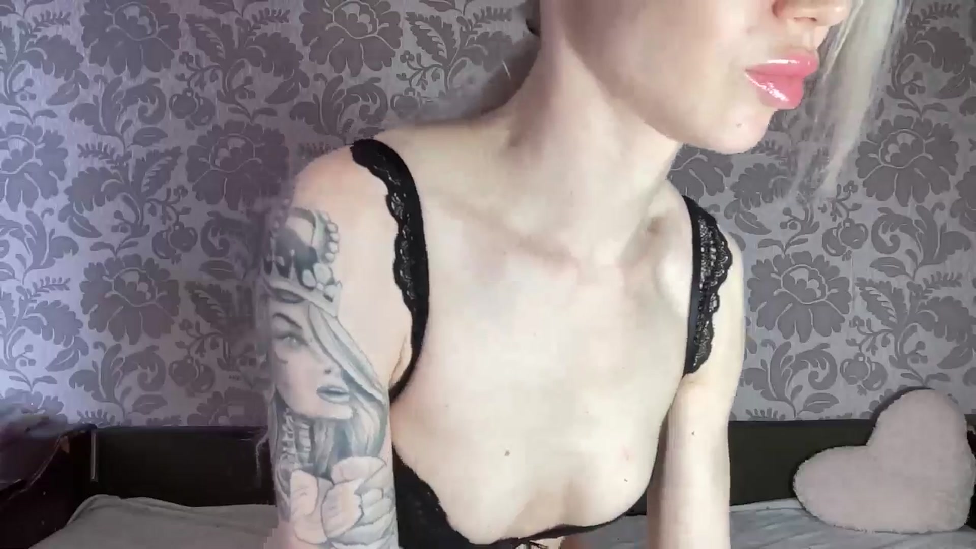 Gallery image thumbnail from TammyLynn's myfreecams stream on, 04/22/2026, 13:10 image 7 of 20