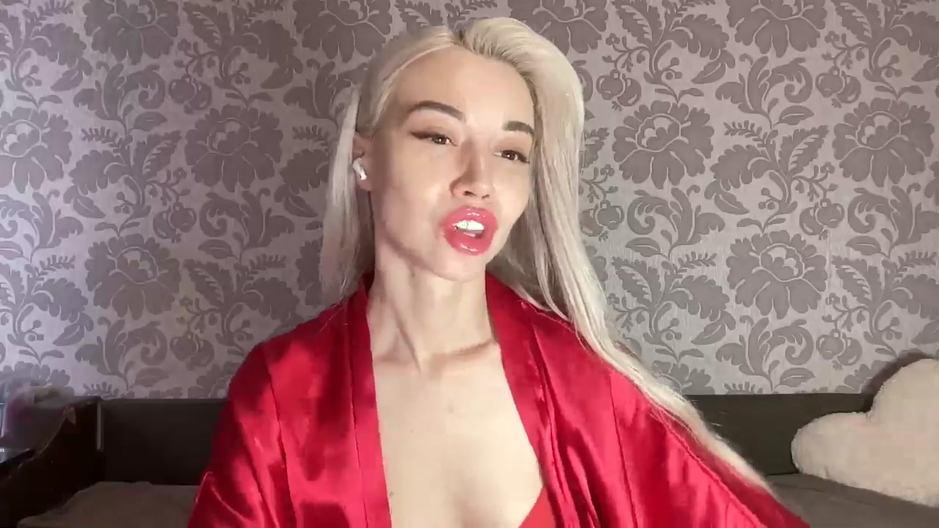 Gallery image thumbnail from TammyLynn's myfreecams stream on, 05/11/2026, 11:29 image 10 of 20