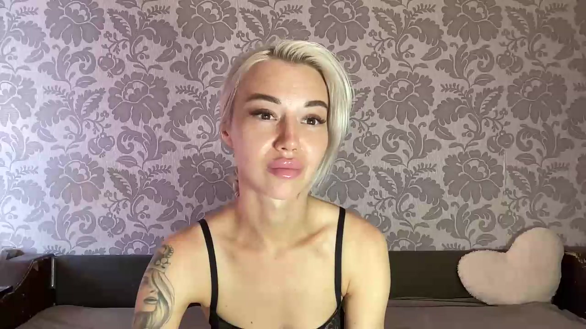 Gallery image thumbnail from TammyLynn's myfreecams stream on, 08/03/2026, 13:04 image 18 of 20
