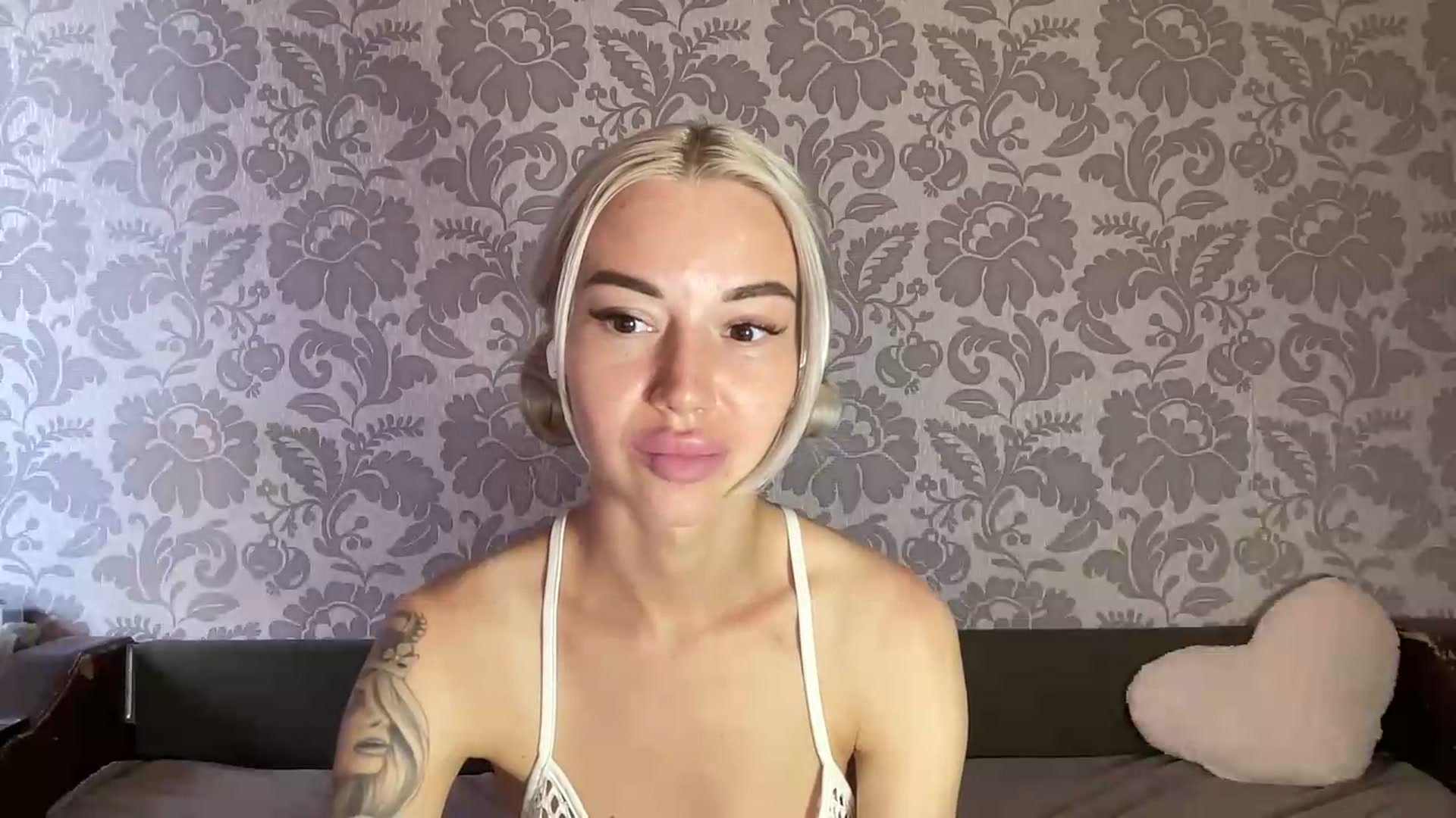 Gallery image thumbnail from TammyLynn's myfreecams stream on, 08/04/2026, 11:35 image 10 of 20