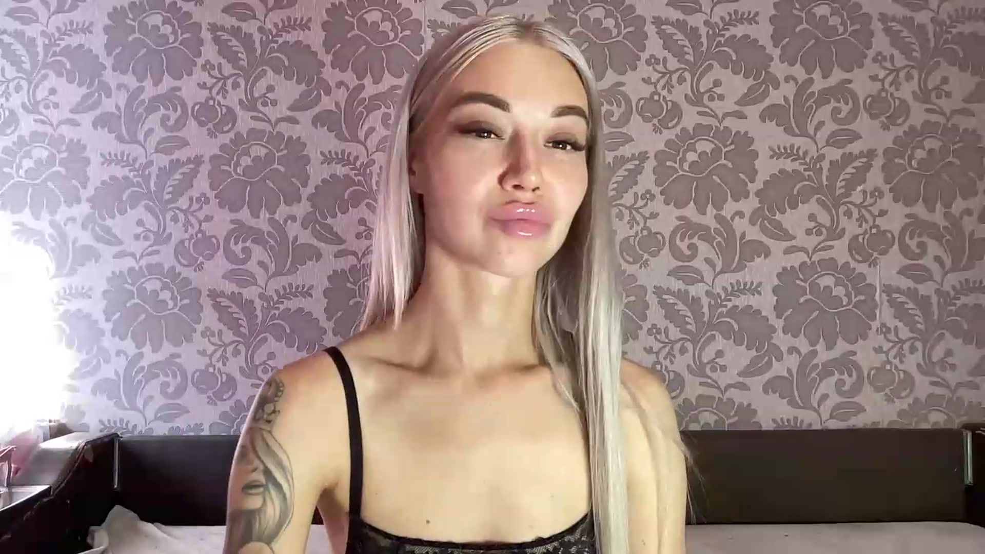 Gallery image thumbnail from TammyLynn's myfreecams stream on, 08/23/2026, 13:27 image 5 of 20