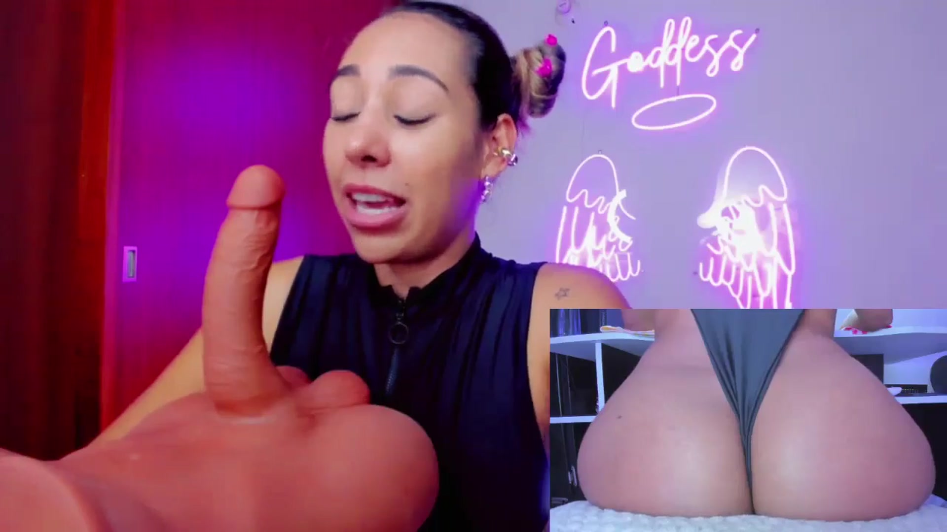 Gallery image thumbnail from Tamy_bennett's myfreecams stream on, 10/13/2024, 12:30 image 3 of 20