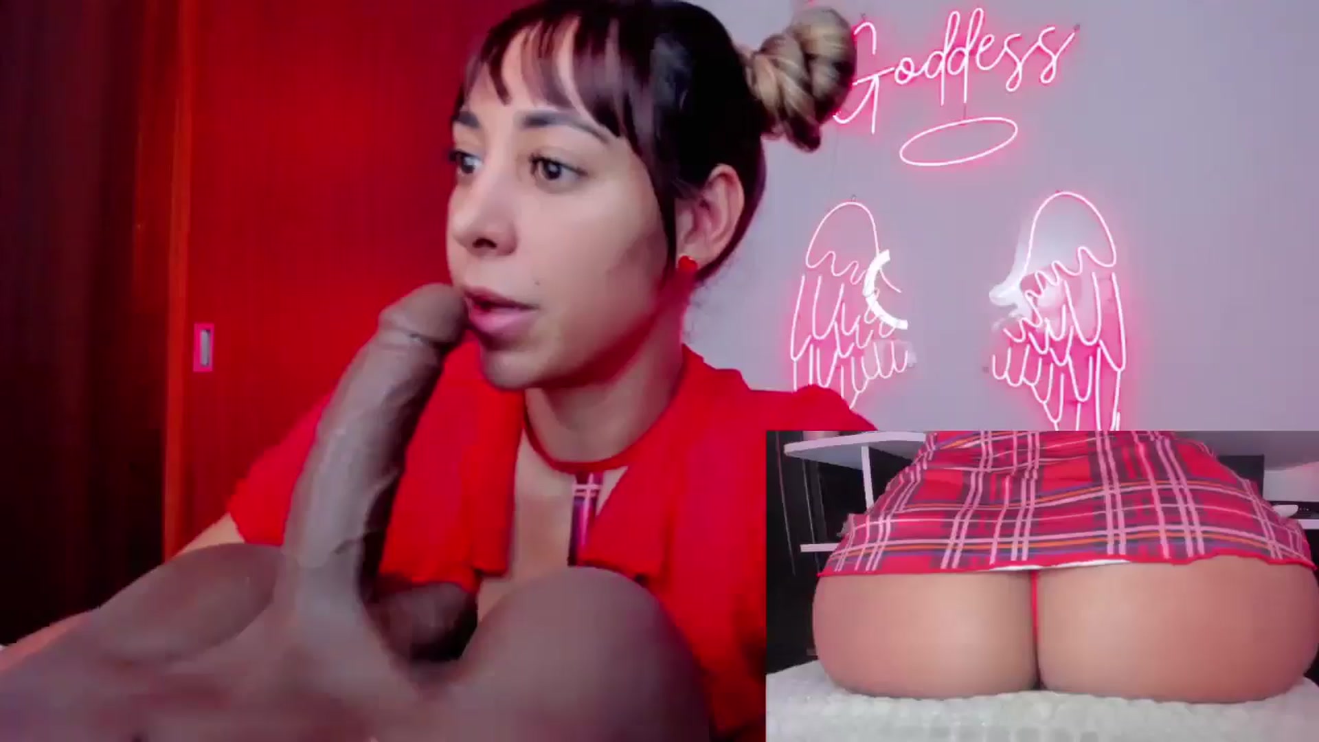 Gallery image thumbnail from Tamy_bennett's myfreecams stream on, 01/02/2025, 11:25 image 18 of 20