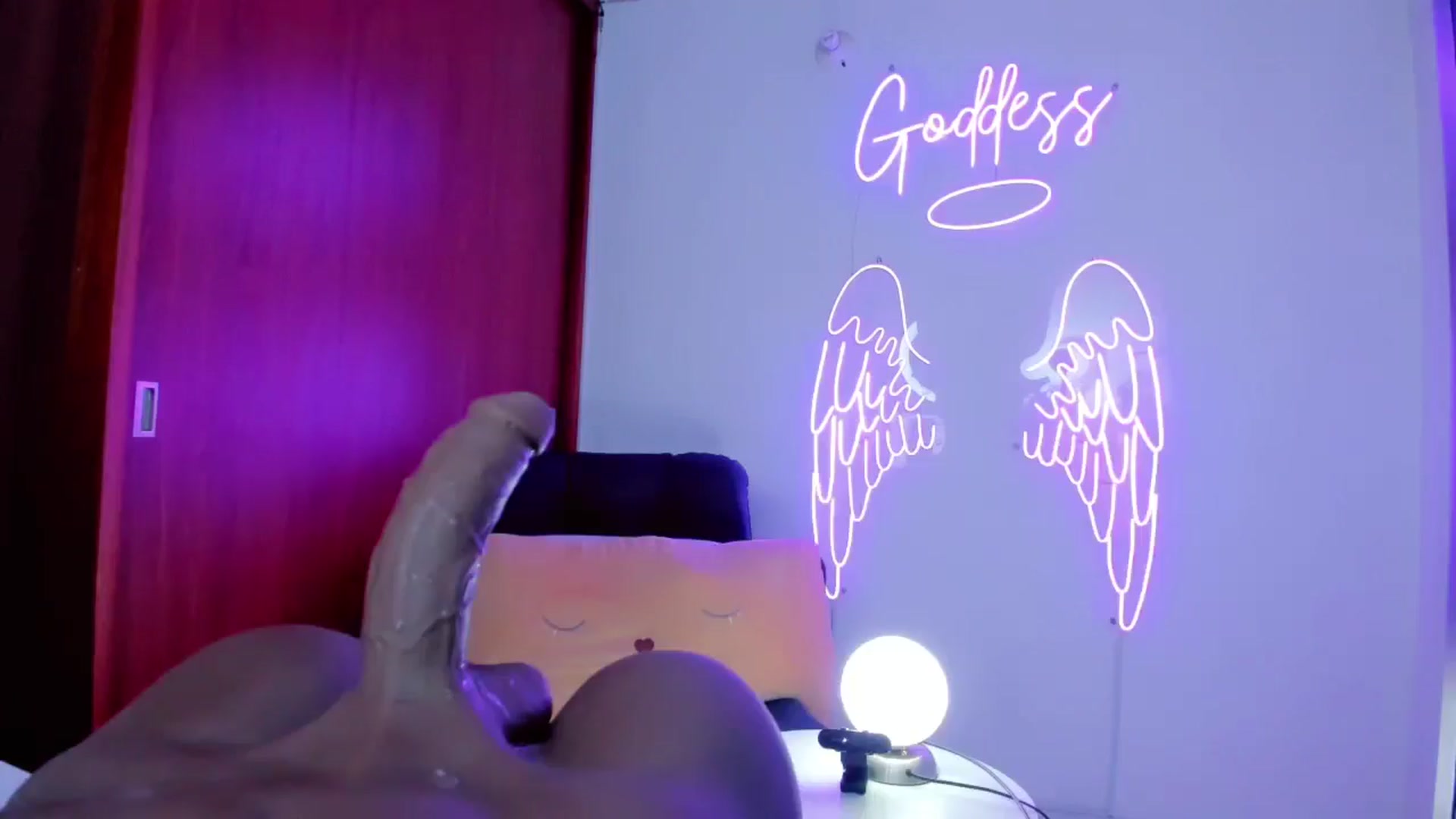Gallery image thumbnail from Tamy_bennett's myfreecams stream on, 02/18/2025, 09:57 image 12 of 20