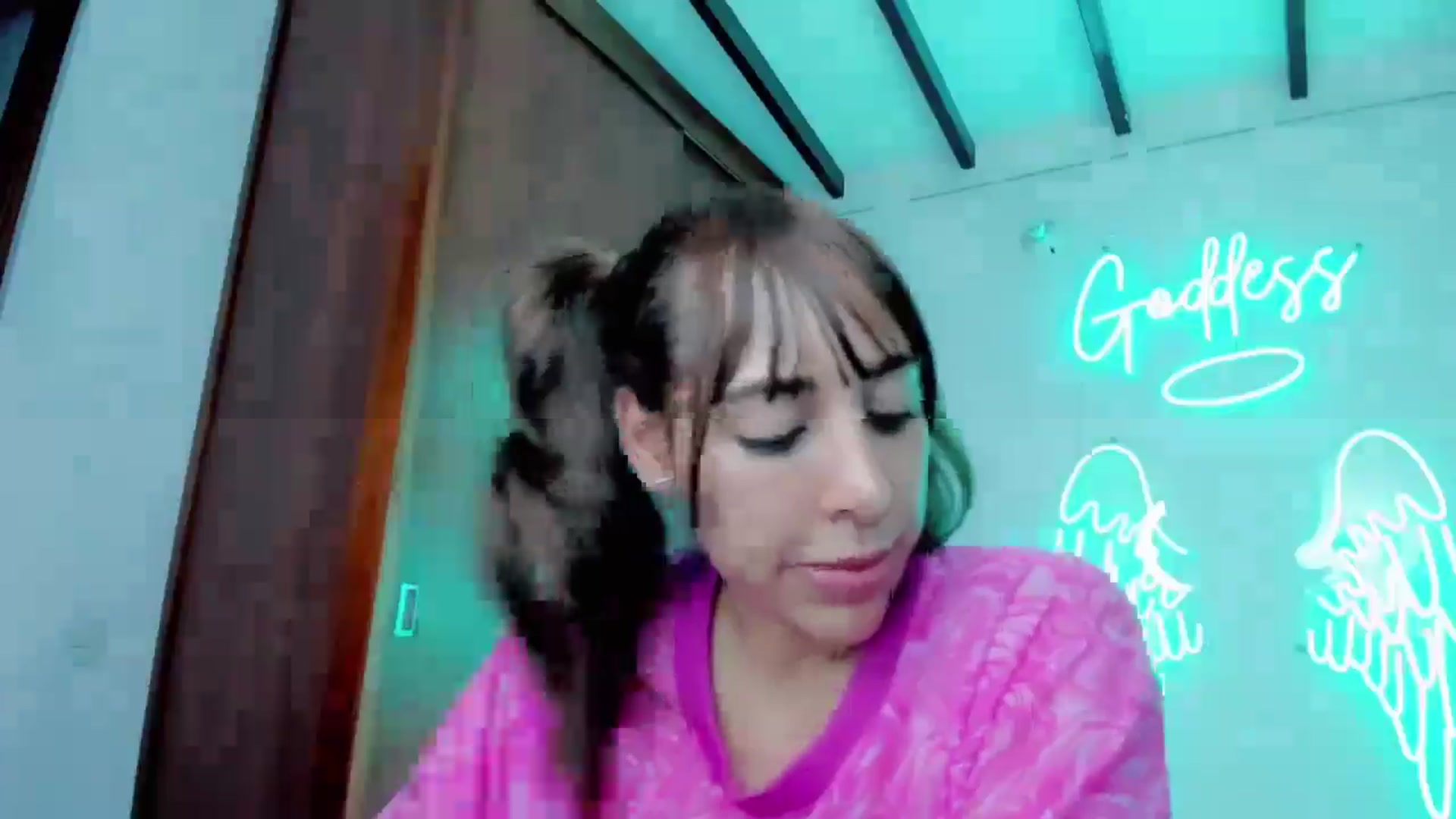 Gallery image thumbnail from Tamy_bennett's myfreecams stream on, 02/26/2025, 11:03 image 11 of 20