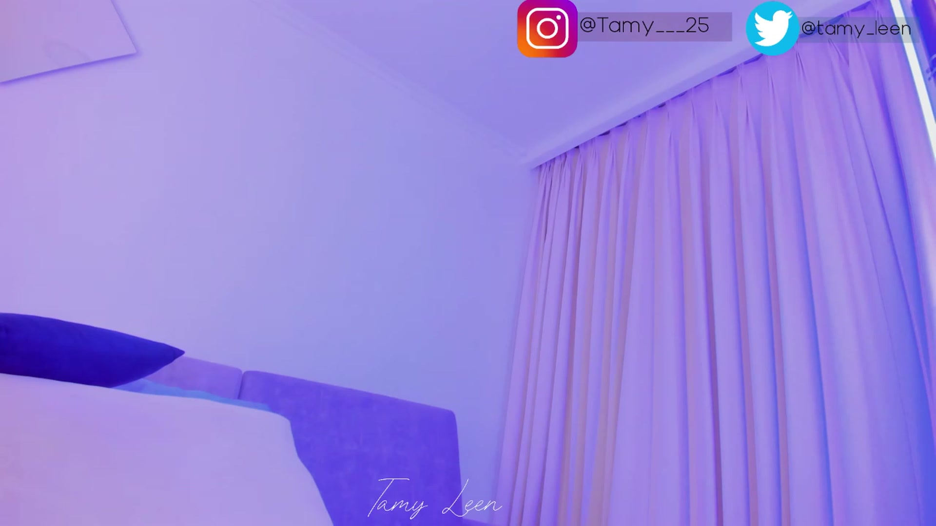 Gallery image thumbnail from Tamy_leen's myfreecams stream on, 11/19/2022, 24:03 image 6 of 20