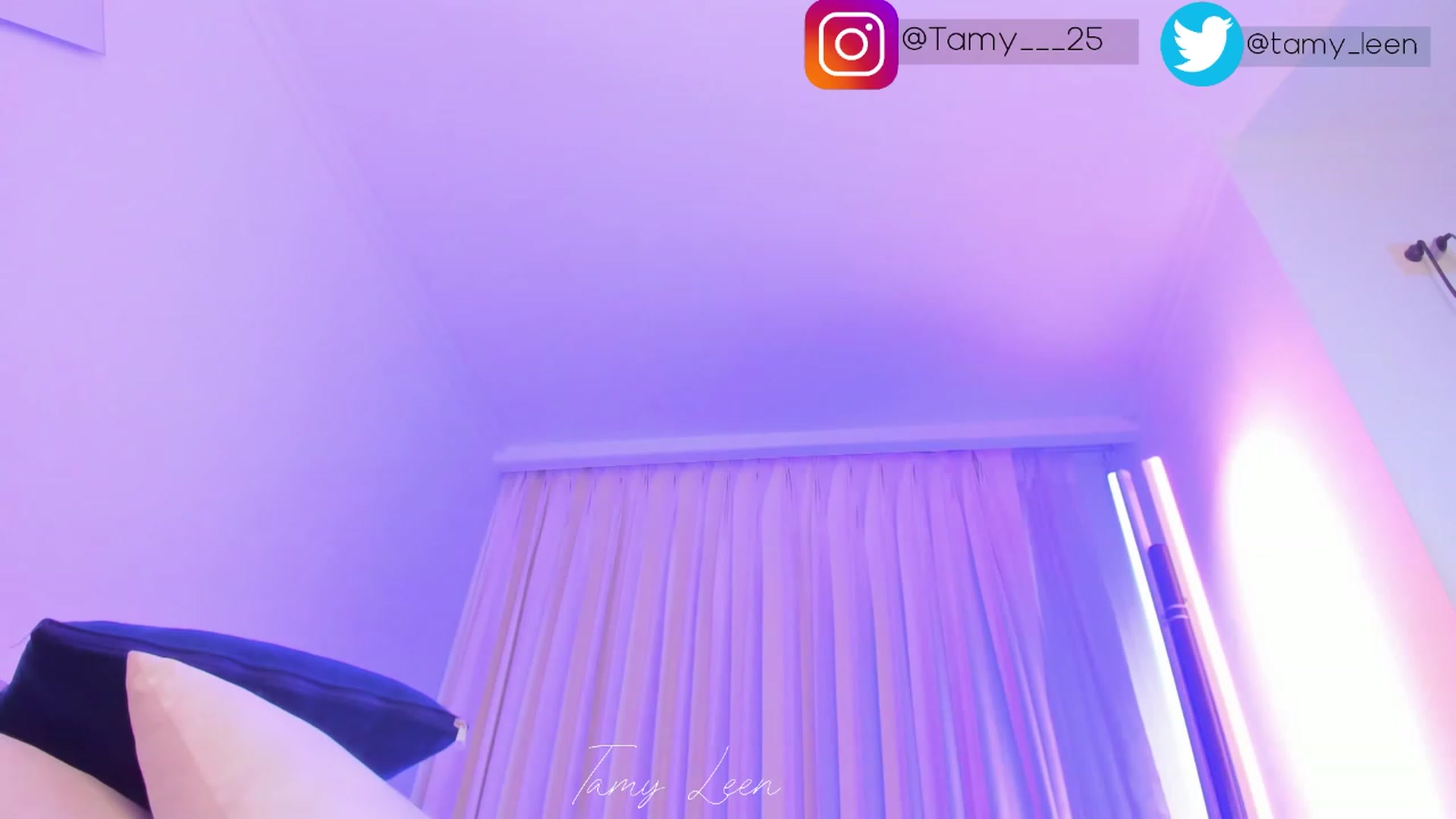 Gallery image thumbnail from Tamy_leen's myfreecams stream on, 11/26/2022, 13:27 image 13 of 20