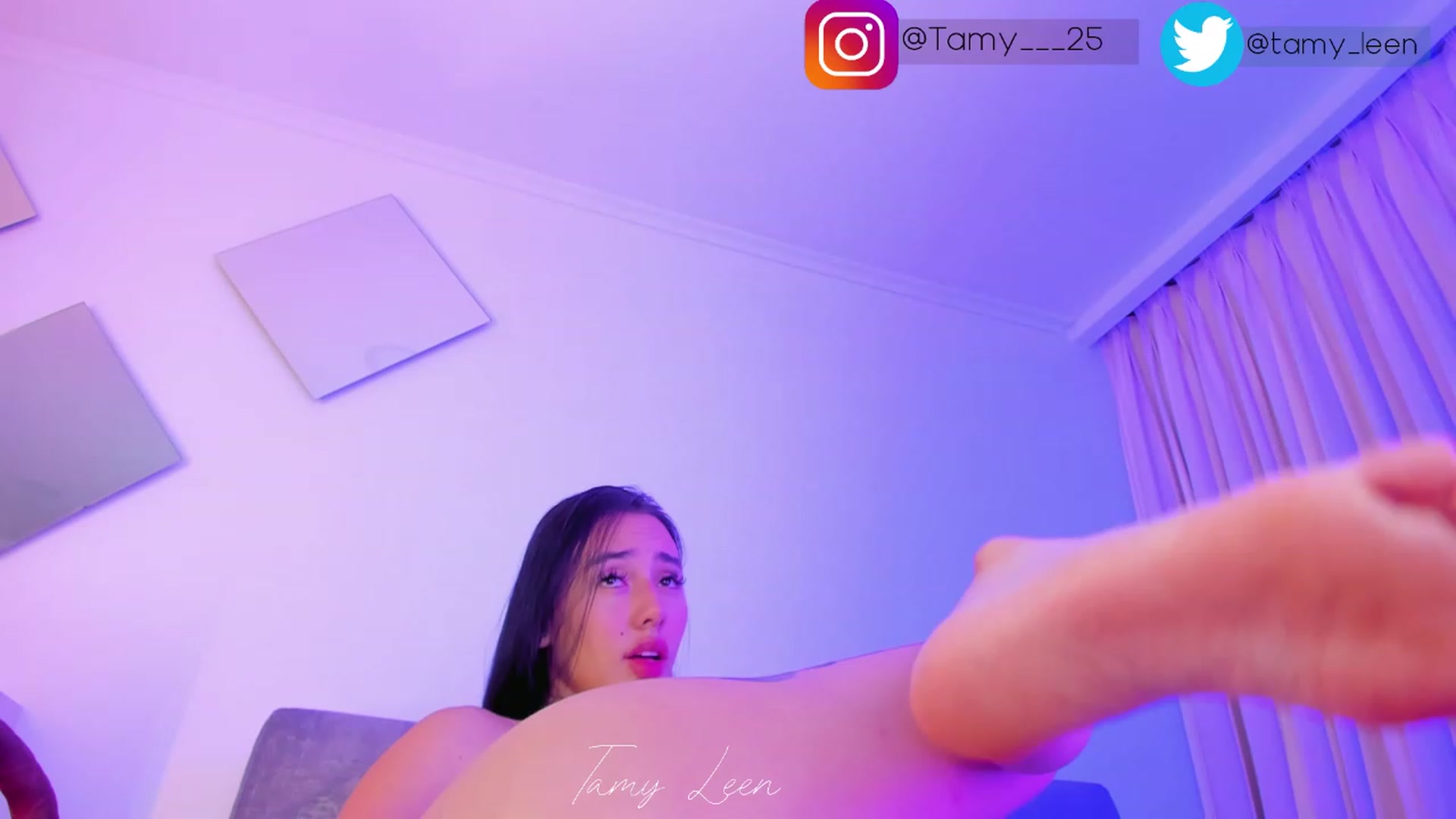 Gallery image thumbnail from Tamy_leen's myfreecams stream on, 12/05/2022, 11:09 image 16 of 20