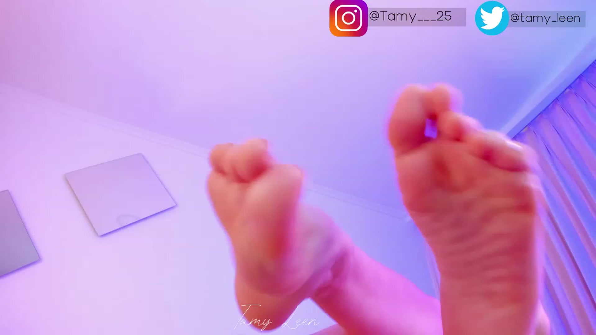 Gallery image thumbnail from Tamy_leen's myfreecams stream on, 12/18/2022, 15:59 image 2 of 20