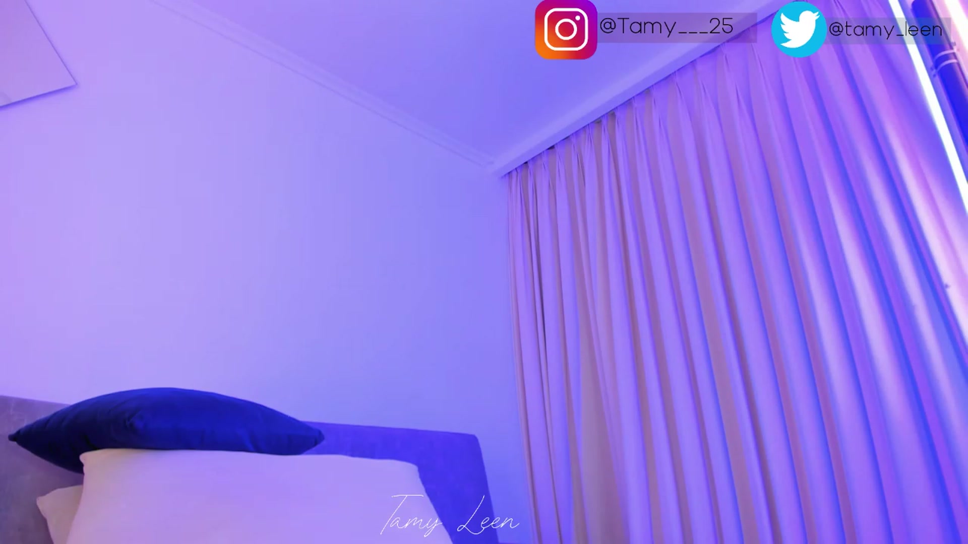 Gallery image thumbnail from Tamy_leen's myfreecams stream on, 12/20/2022, 12:34 image 12 of 20