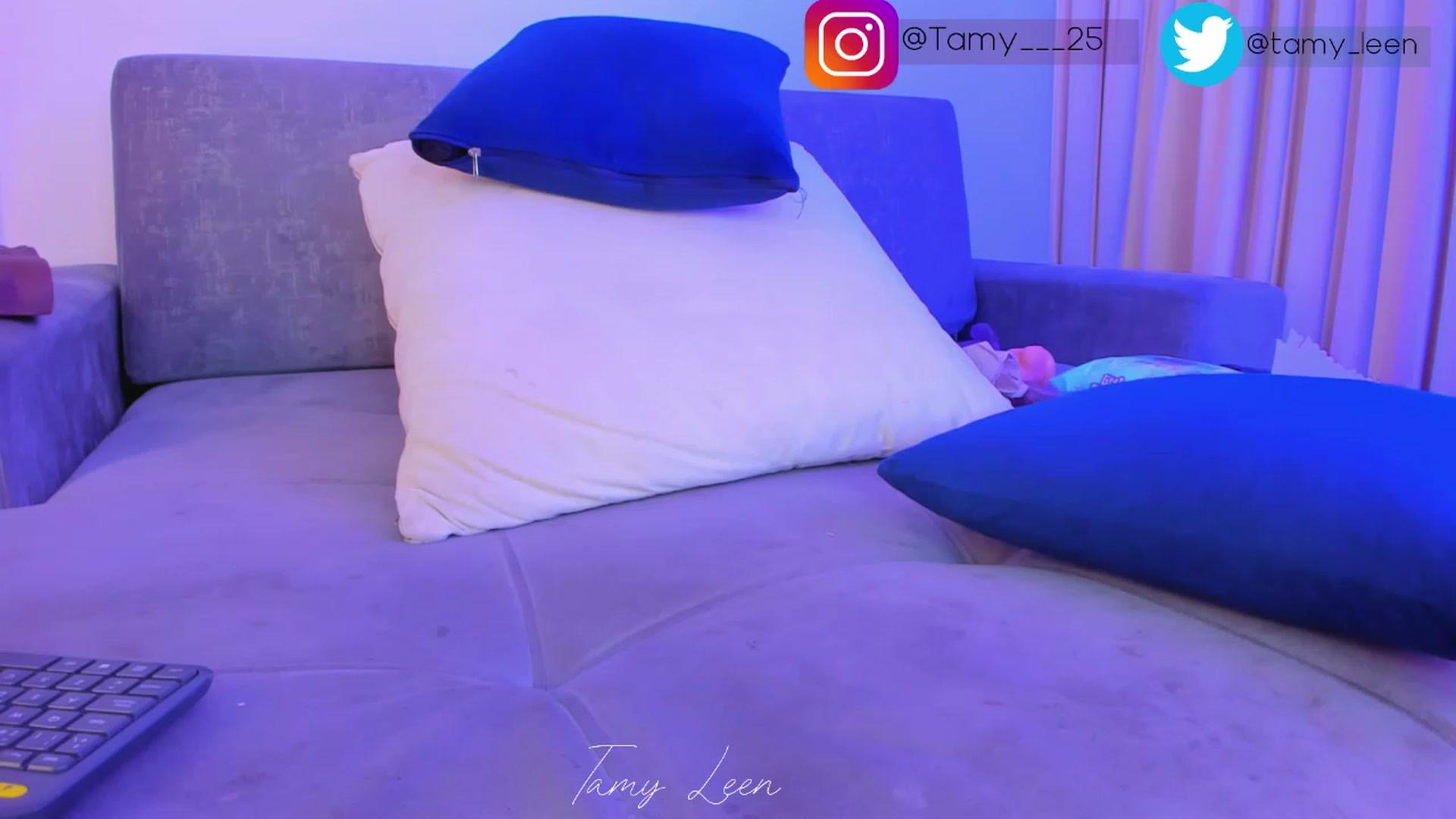 Gallery image thumbnail from Tamy_leen's myfreecams stream on, 12/27/2022, 12:31 image 2 of 20