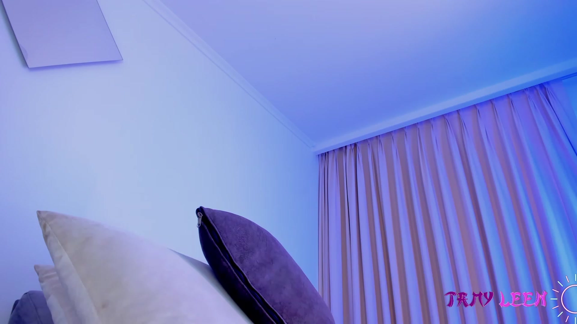 Gallery image thumbnail from Tamy_leen's myfreecams stream on, 03/05/2023, 17:39 image 6 of 20