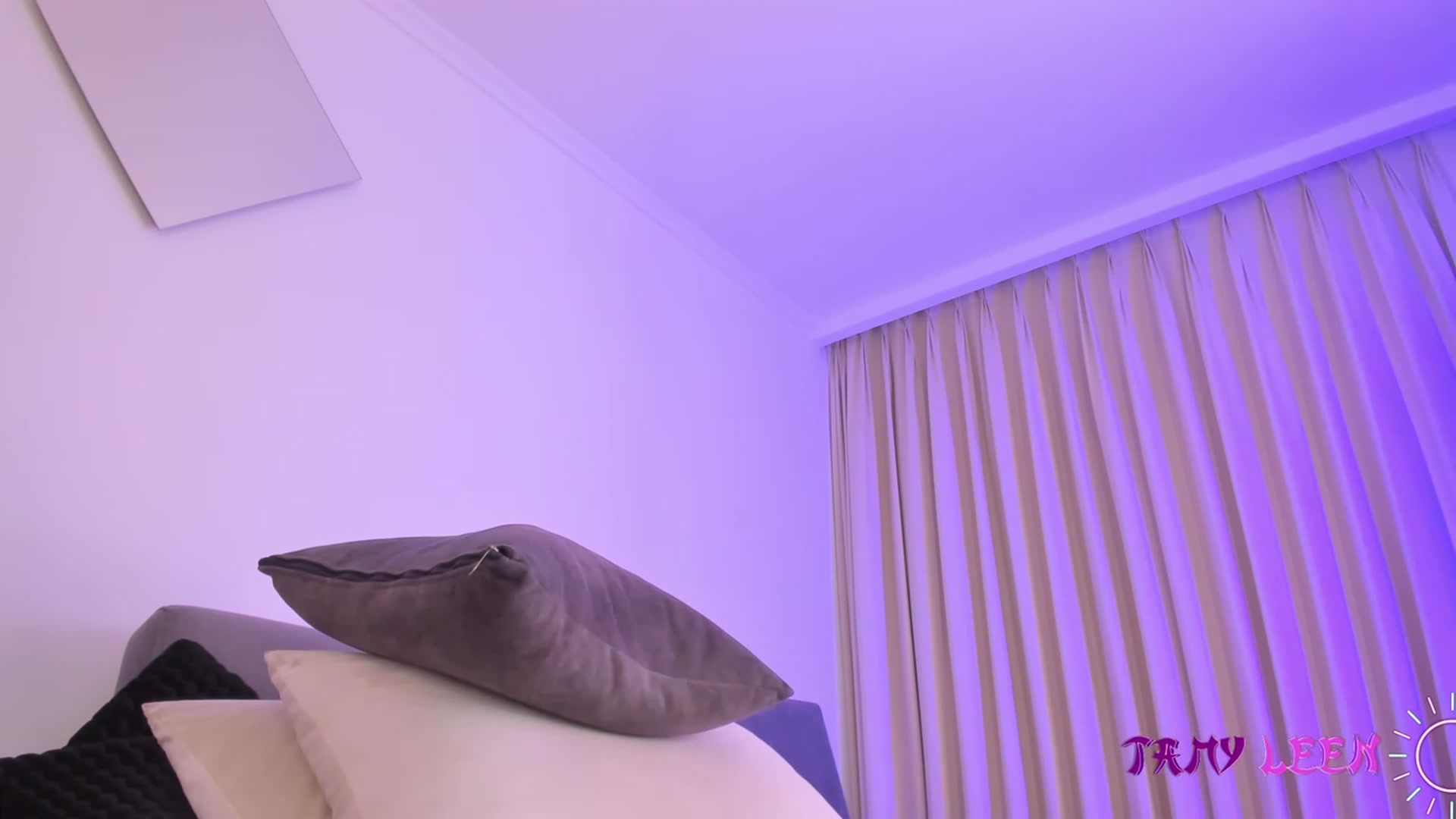 Gallery image thumbnail from Tamy_leen's myfreecams stream on, 03/09/2023, 10:30 image 19 of 20