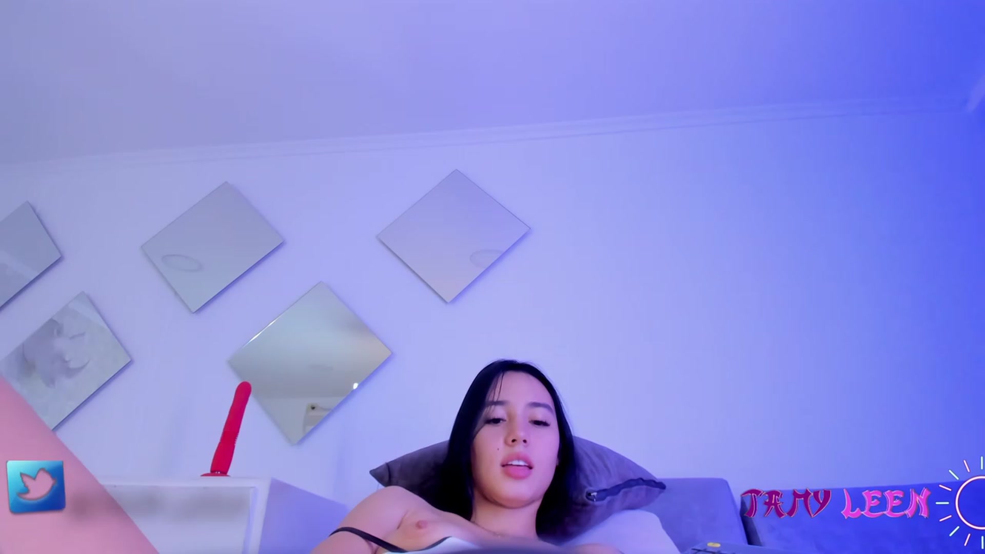 Gallery image thumbnail from Tamy_leen's myfreecams stream on, 04/03/2023, 10:28 image 17 of 20