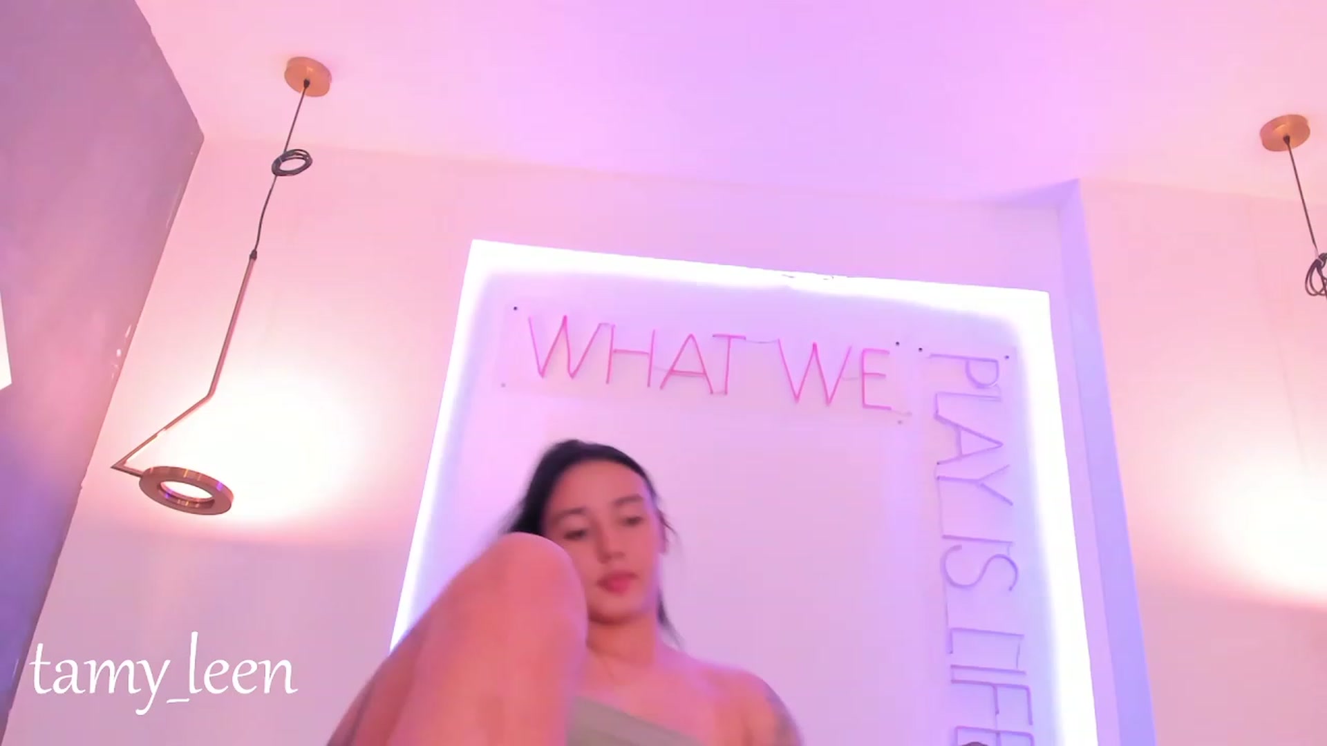 Gallery image thumbnail from Tamy_leen's myfreecams stream on, 05/08/2023, 14:49 image 11 of 20