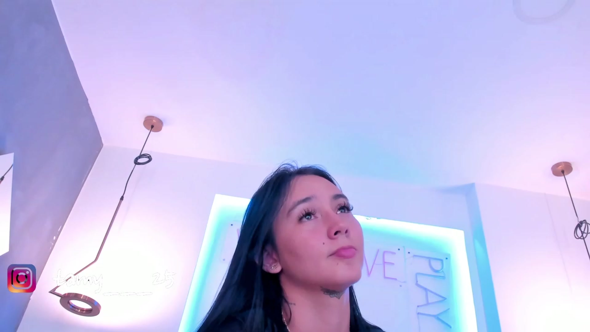 Gallery image thumbnail from Tamy_leen's myfreecams stream on, 05/12/2023, 08:30 image 3 of 20
