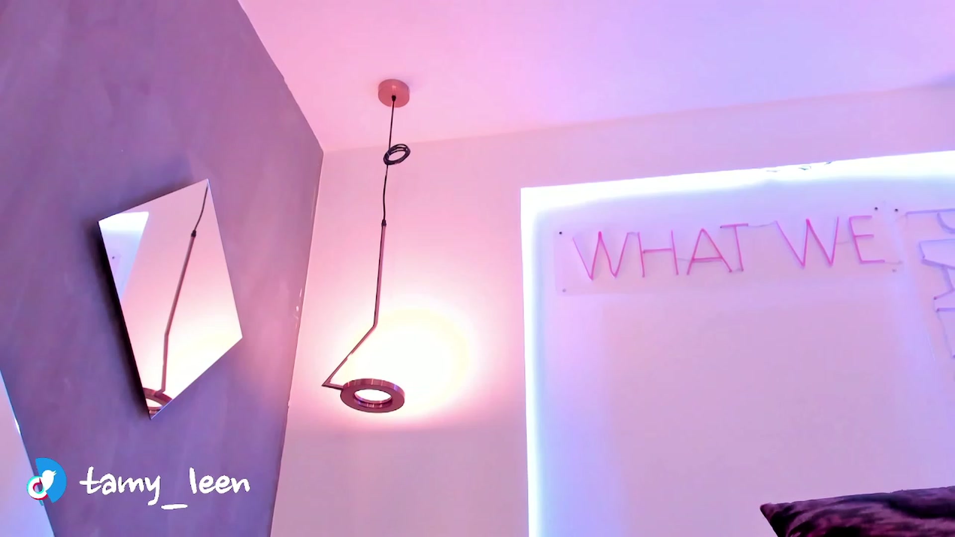 Gallery image thumbnail from Tamy_leen's myfreecams stream on, 05/22/2023, 14:02 image 19 of 20