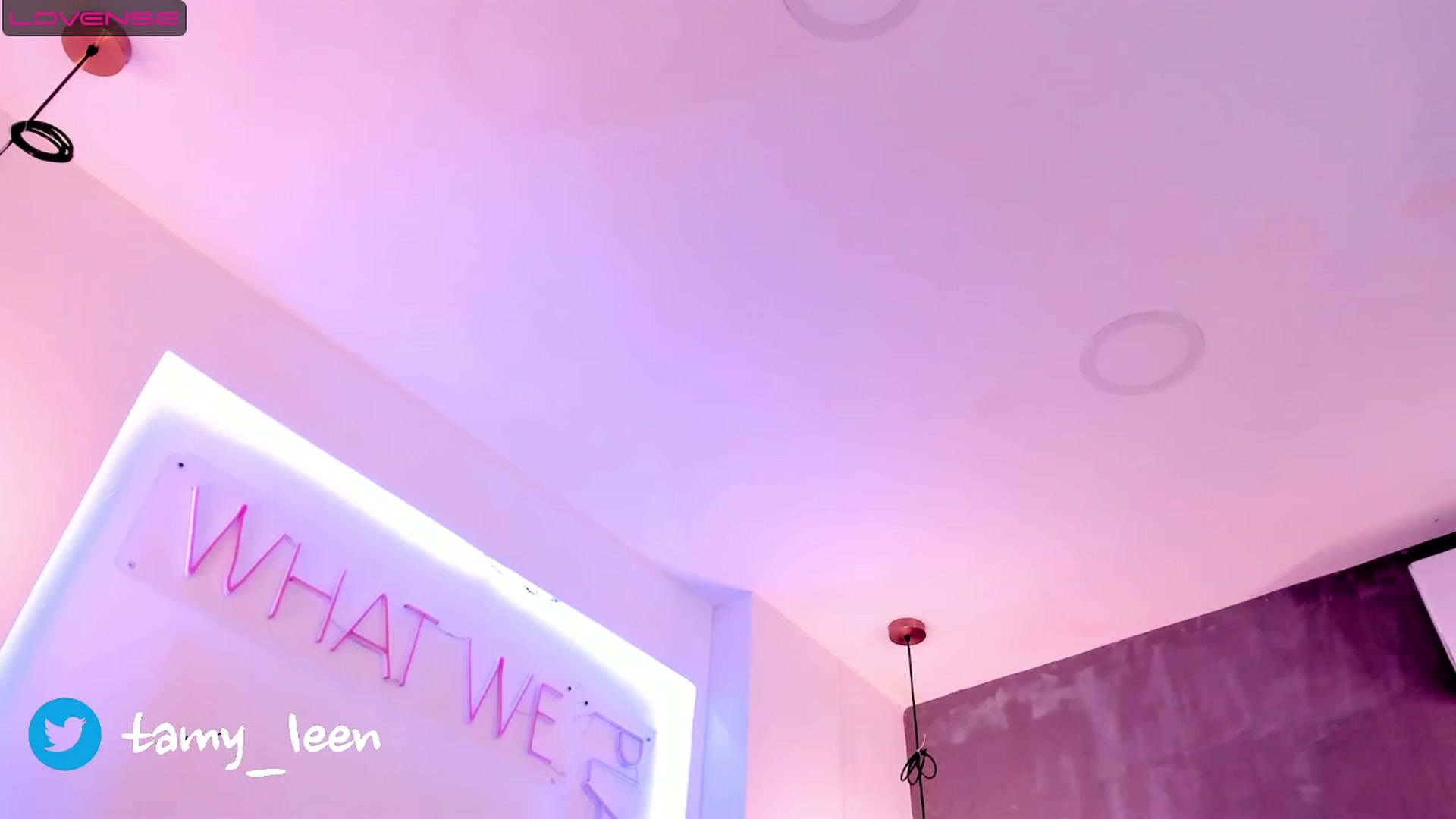 Gallery image thumbnail from Tamy_leen's myfreecams stream on, 05/25/2023, 15:27 image 18 of 20