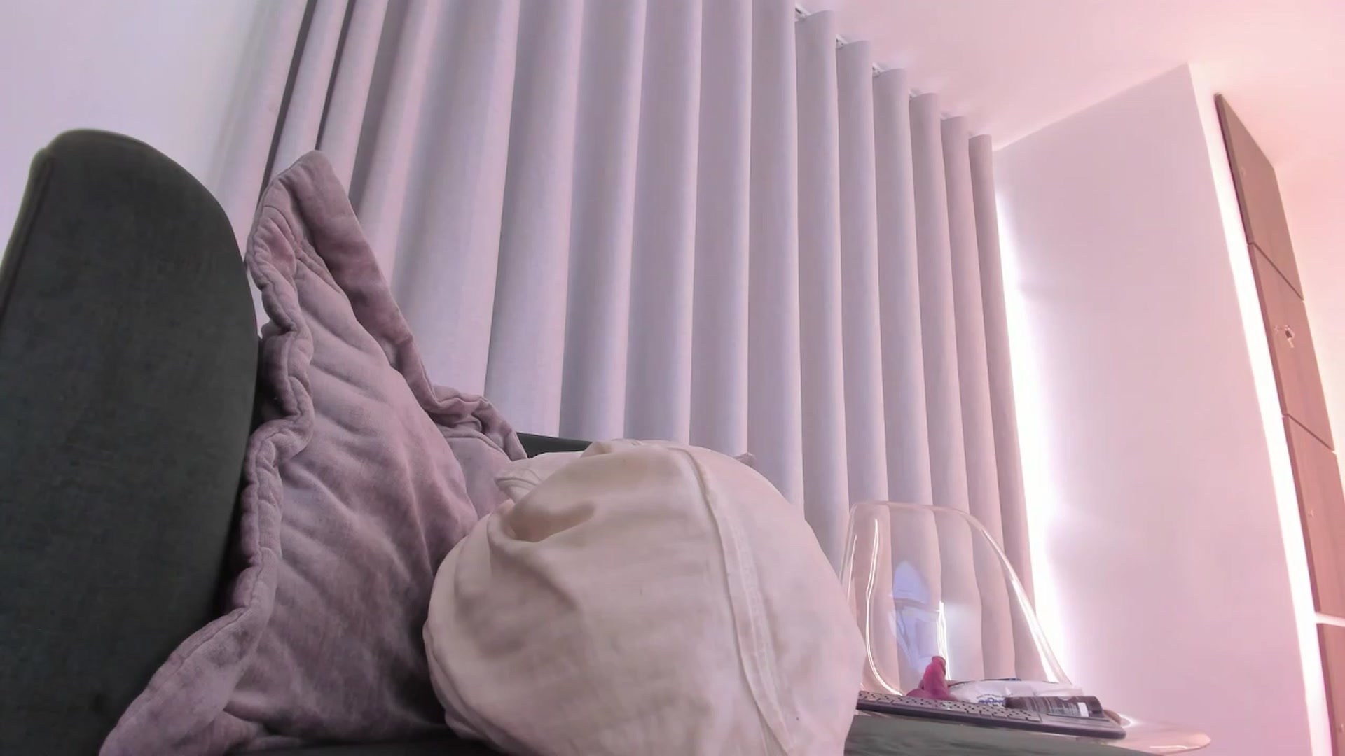 Gallery image thumbnail from Tamy_leen's myfreecams stream on, 10/22/2023, 12:42 image 14 of 20