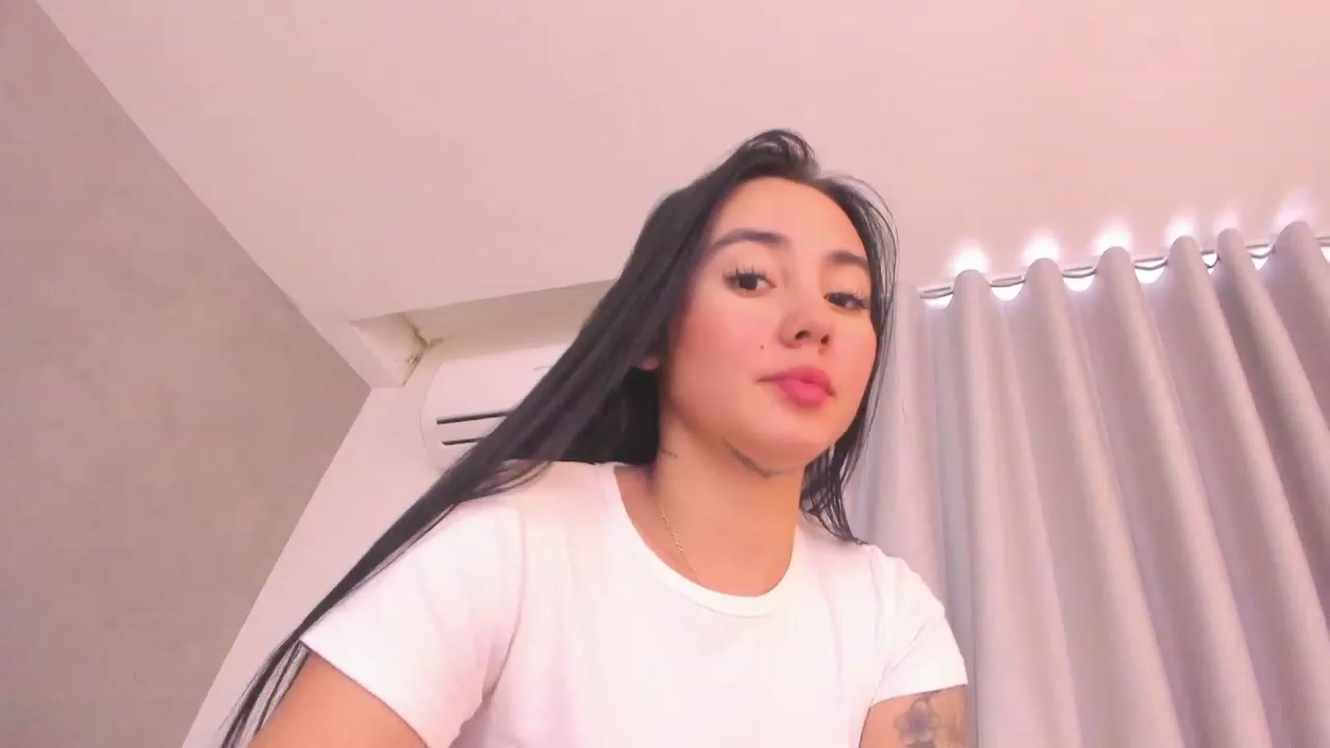 Gallery image thumbnail from Tamy_leen's myfreecams stream on, 11/03/2023, 15:12 image 13 of 20