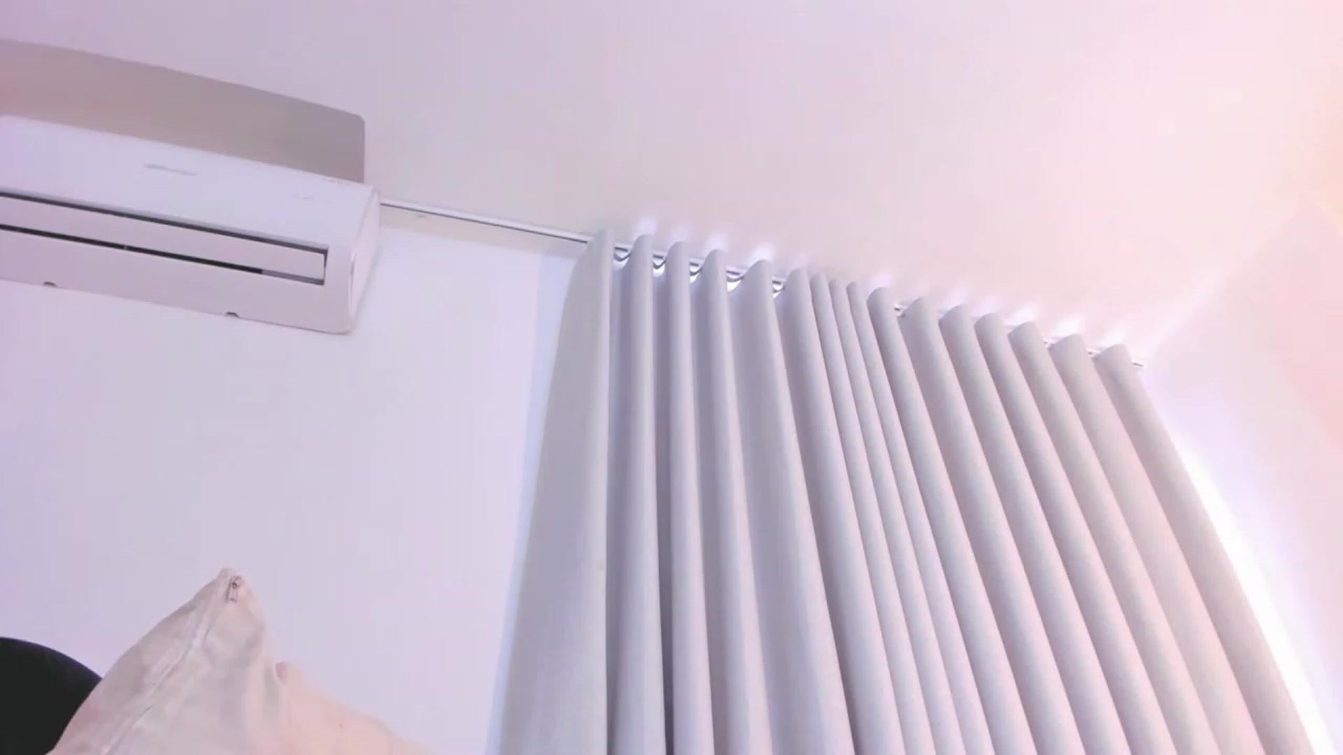 Gallery image thumbnail from Tamy_leen's myfreecams stream on, 11/21/2023, 15:37 image 18 of 20
