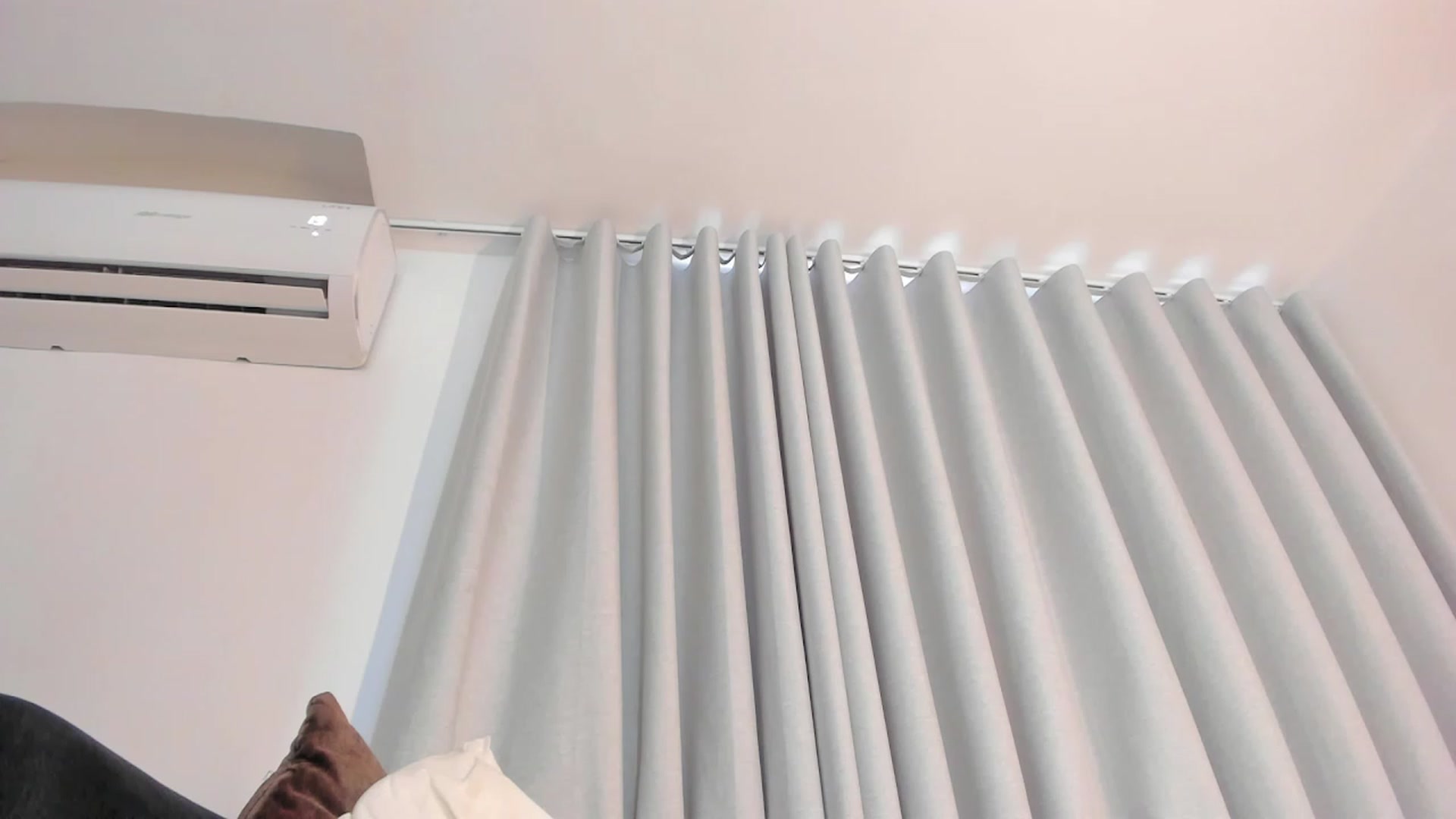 Gallery image thumbnail from Tamy_leen's myfreecams stream on, 12/03/2023, 15:41 image 15 of 20