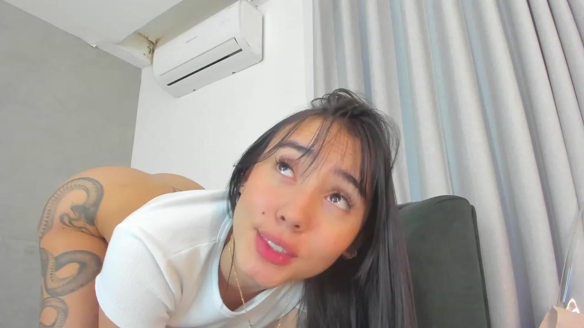 Gallery image thumbnail from Tamy_leen's myfreecams stream on, 12/16/2023, 13:42 image 9 of 20