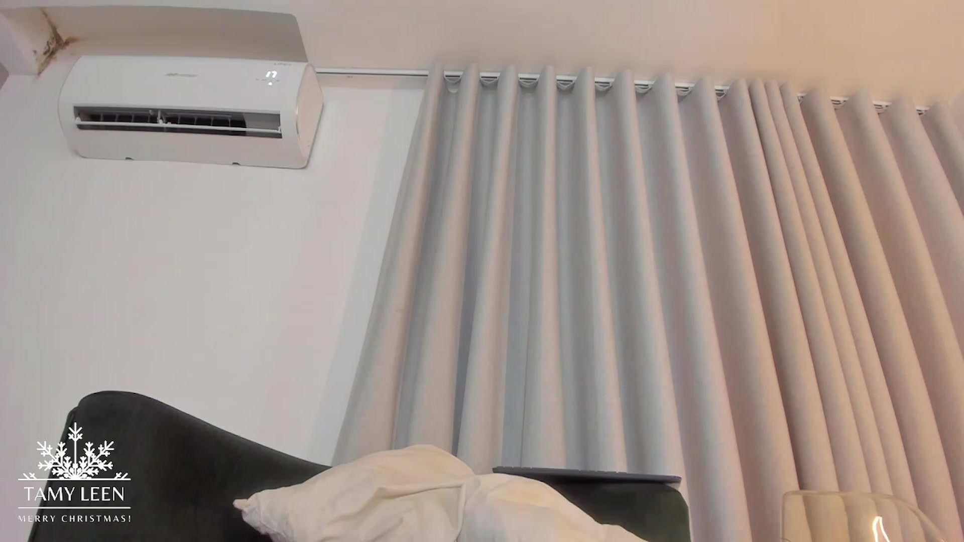 Gallery image thumbnail from Tamy_leen's myfreecams stream on, 12/22/2023, 11:21 image 3 of 20