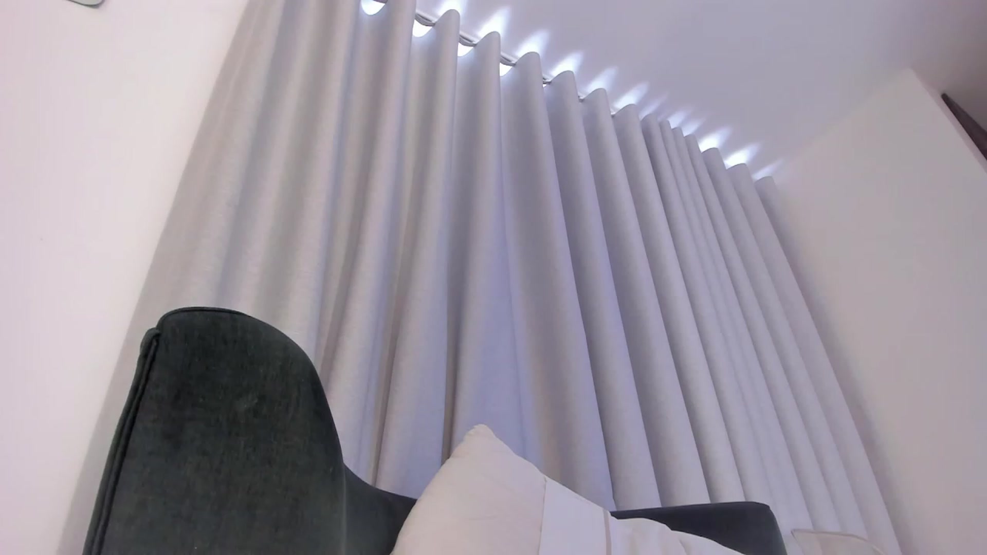 Gallery image thumbnail from Tamy_leen's myfreecams stream on, 02/19/2024, 14:46 image 17 of 20