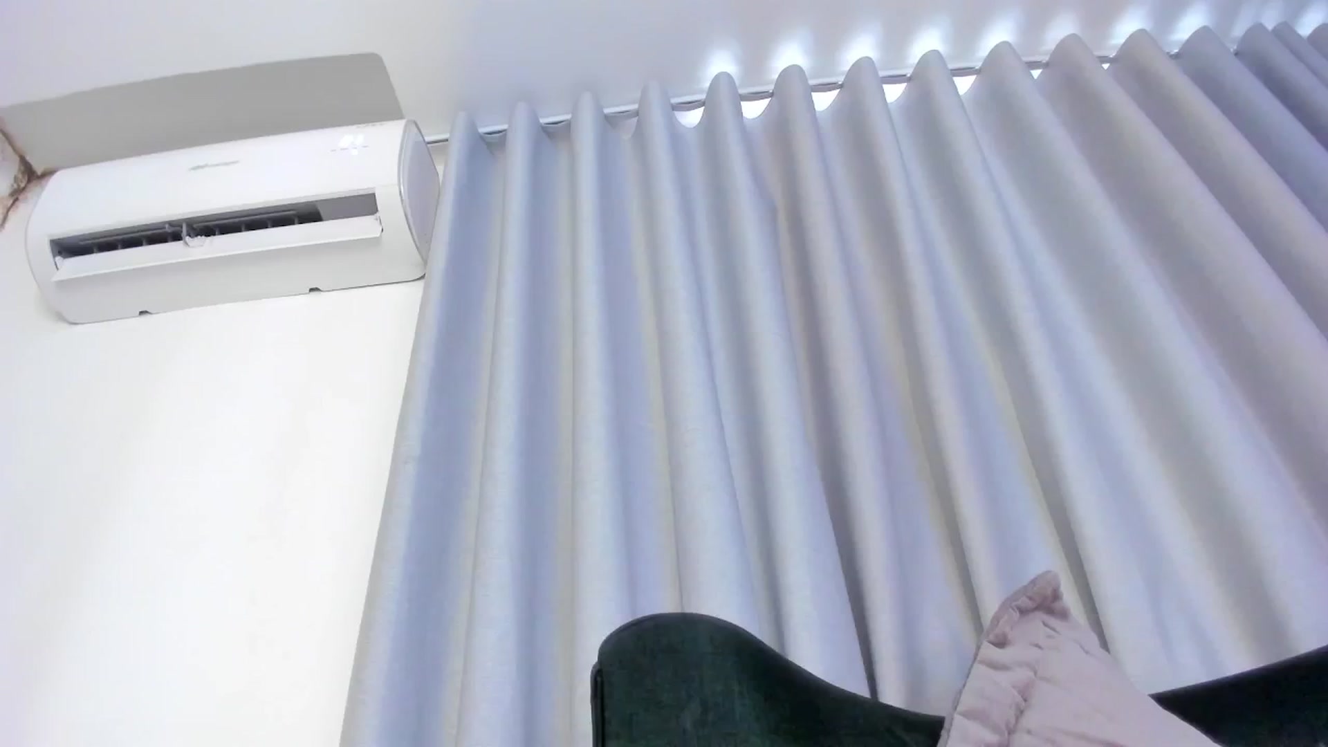Gallery image thumbnail from Tamy_leen's myfreecams stream on, 04/19/2024, 15:01 image 15 of 20