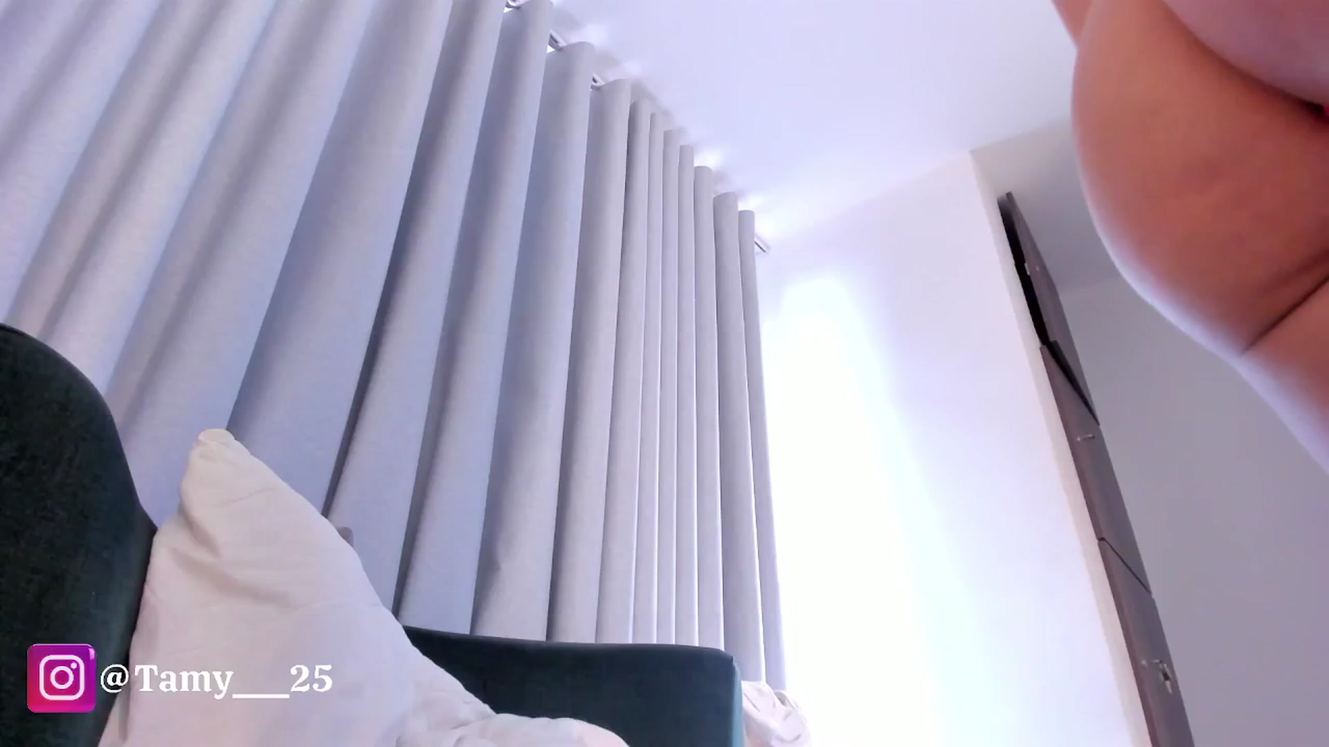 Gallery image thumbnail from Tamy_leen's myfreecams stream on, 05/01/2024, 13:21 image 18 of 20