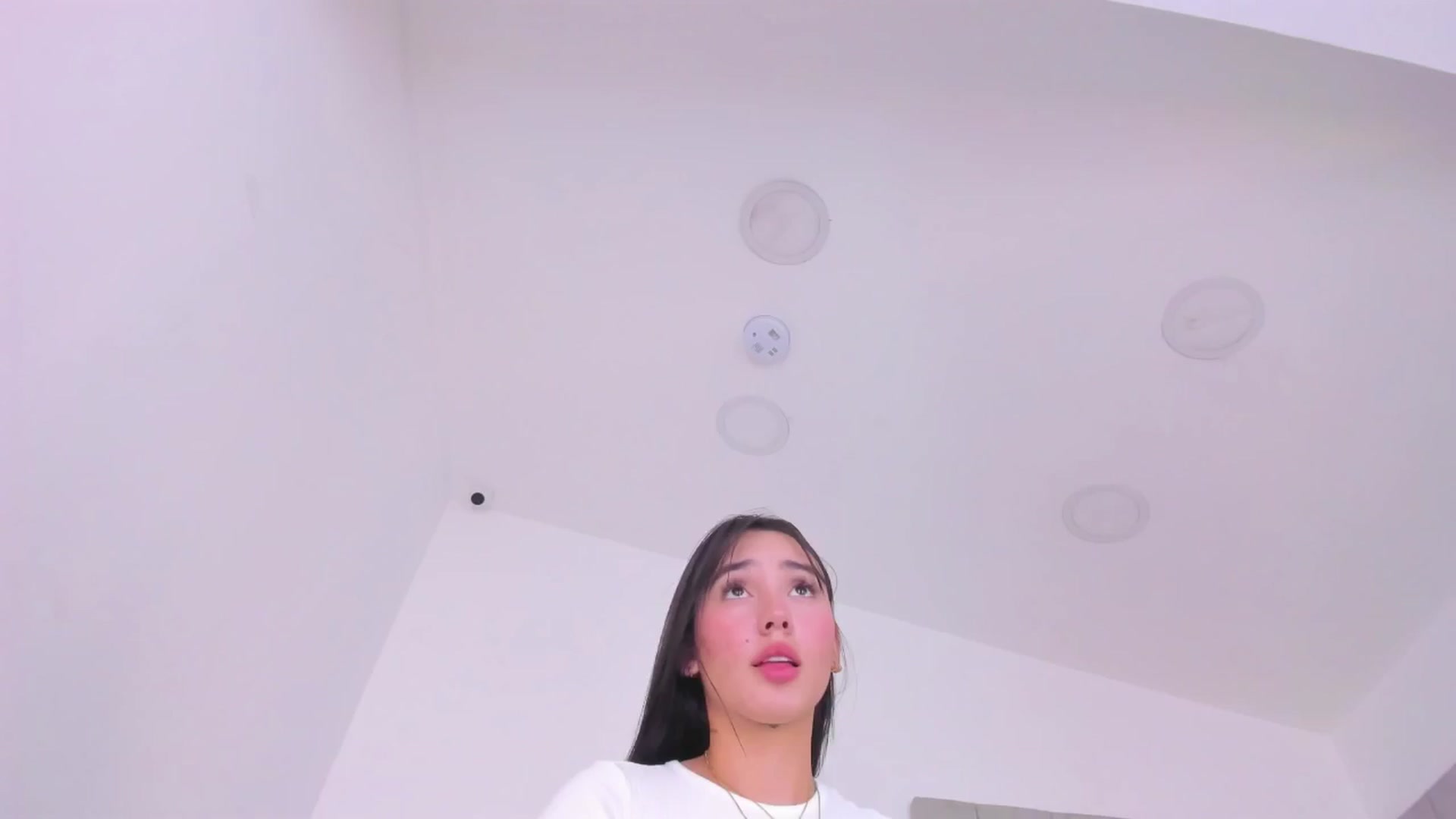 Gallery image thumbnail from Tamy_leen's myfreecams stream on, 11/14/2024, 15:25 image 2 of 20