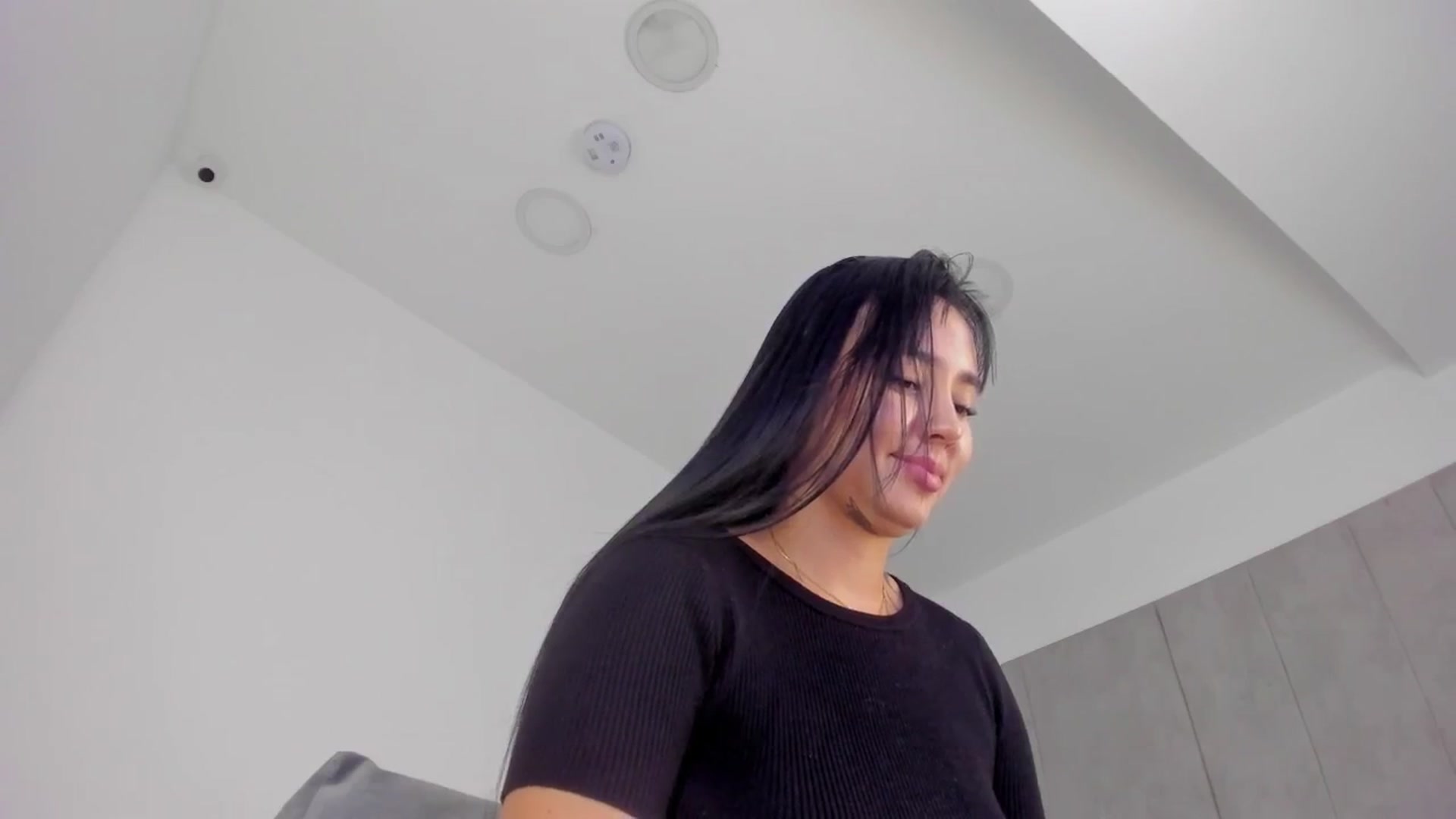 Gallery image thumbnail from Tamy_leen's myfreecams stream on, 04/29/2026, 12:44 image 11 of 20