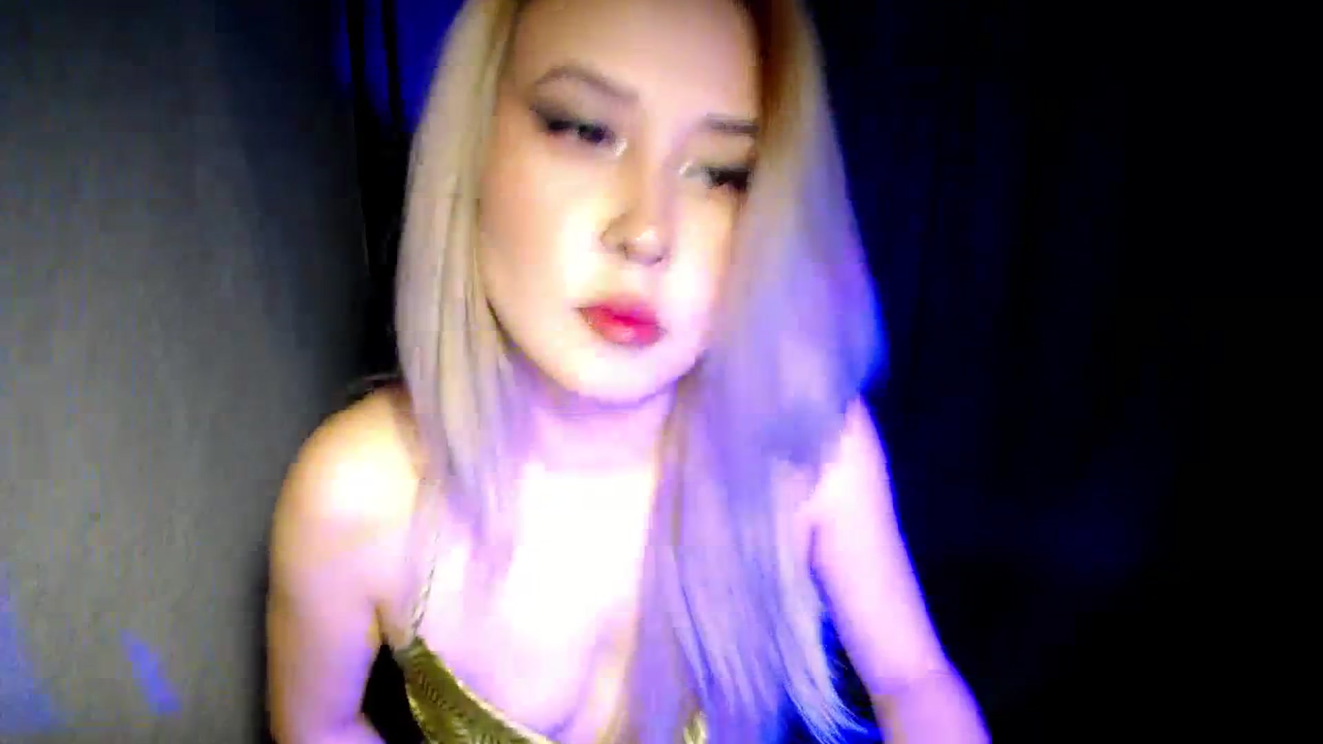 Gallery image thumbnail from Tana_Banana's myfreecams stream on, 02/11/2024, 23:05 image 9 of 20