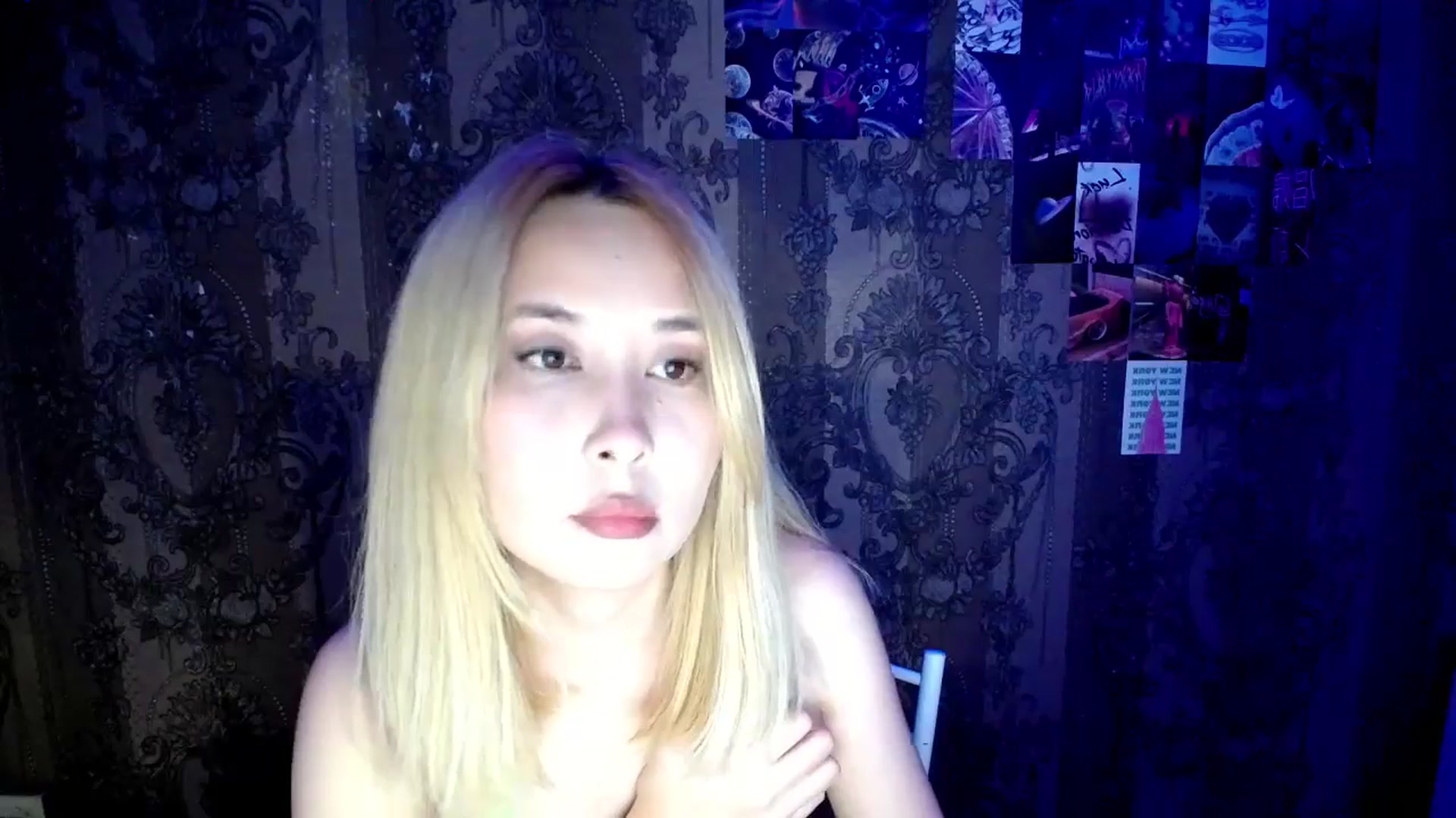 Gallery image thumbnail from Tana_Banana's myfreecams stream on, 06/14/2025, 22:52 image 17 of 20