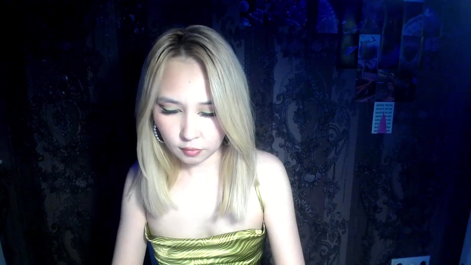 Gallery image thumbnail from Tana_Banana's myfreecams stream on, 07/13/2025, 21:37 image 12 of 20