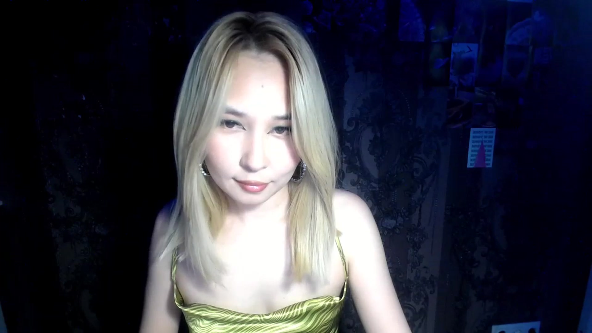 Gallery image thumbnail from Tana_Banana's myfreecams stream on, 07/13/2025, 21:37 image 9 of 20