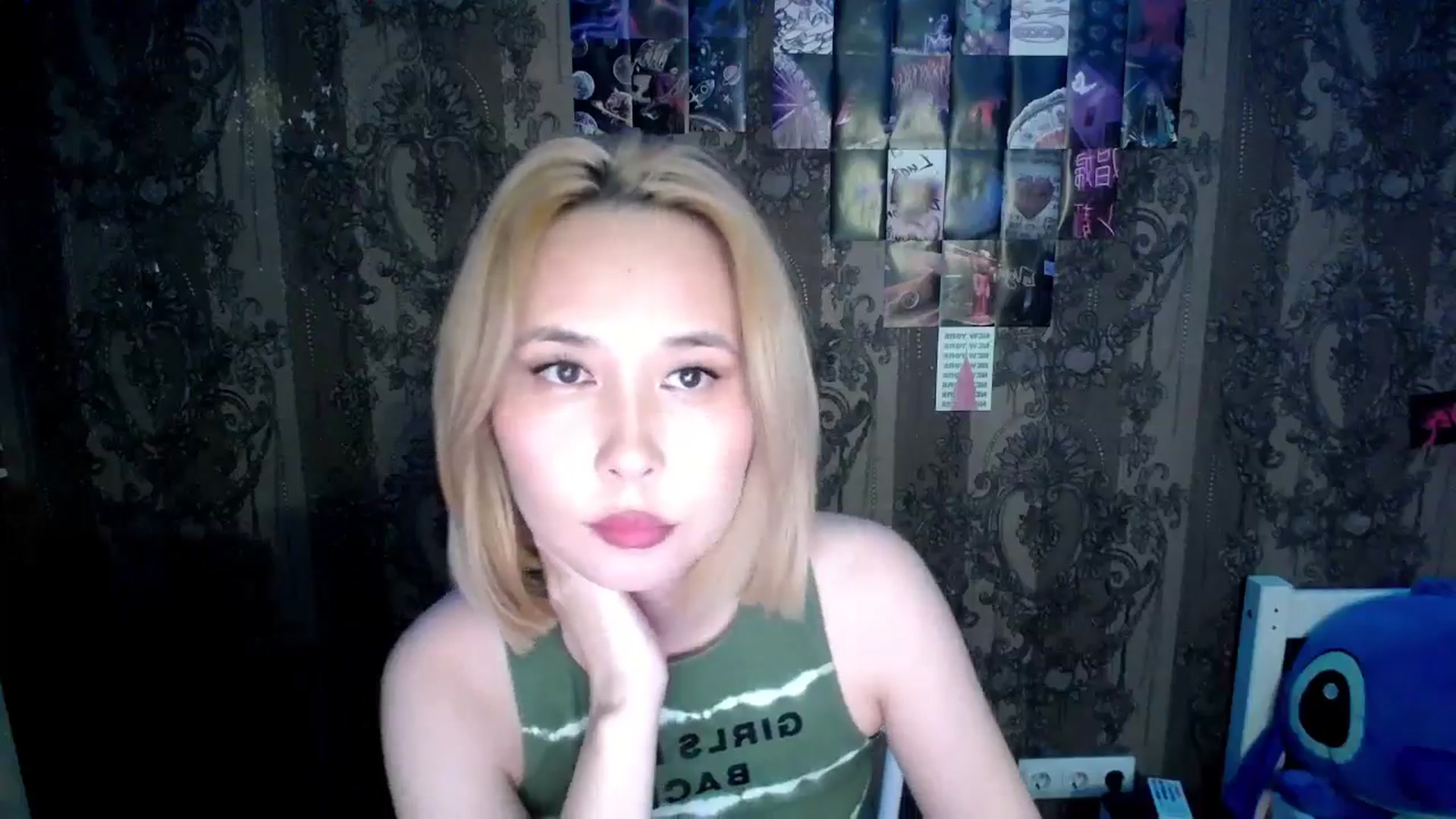 Gallery image thumbnail from Tana_Banana's myfreecams stream on, 01/10/2026, 24:17 image 14 of 20