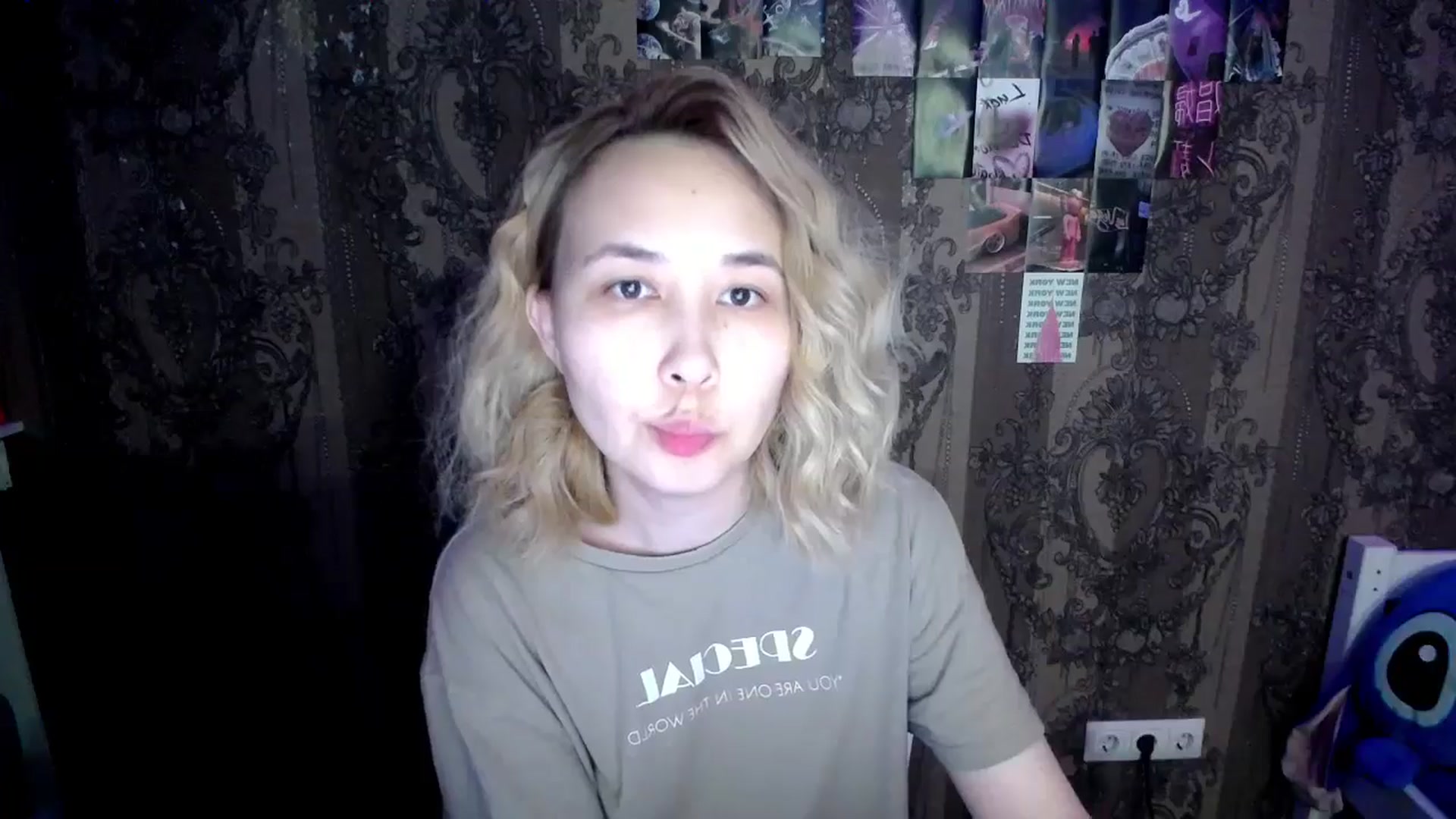 Gallery image thumbnail from Tana_Banana's myfreecams stream on, 04/12/2026, 22:58 image 3 of 20