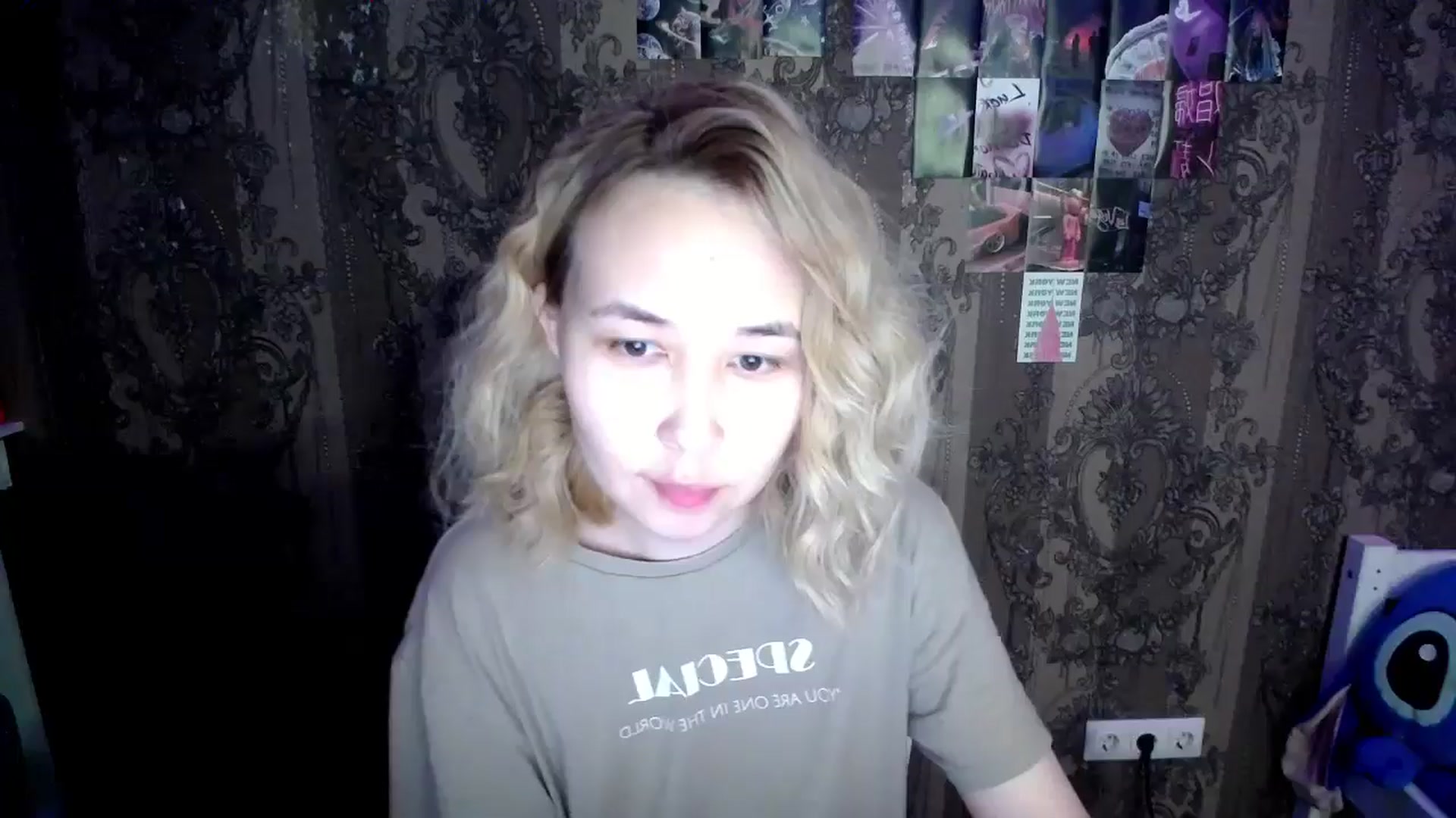 Gallery image thumbnail from Tana_Banana's myfreecams stream on, 04/12/2026, 22:58 image 6 of 20