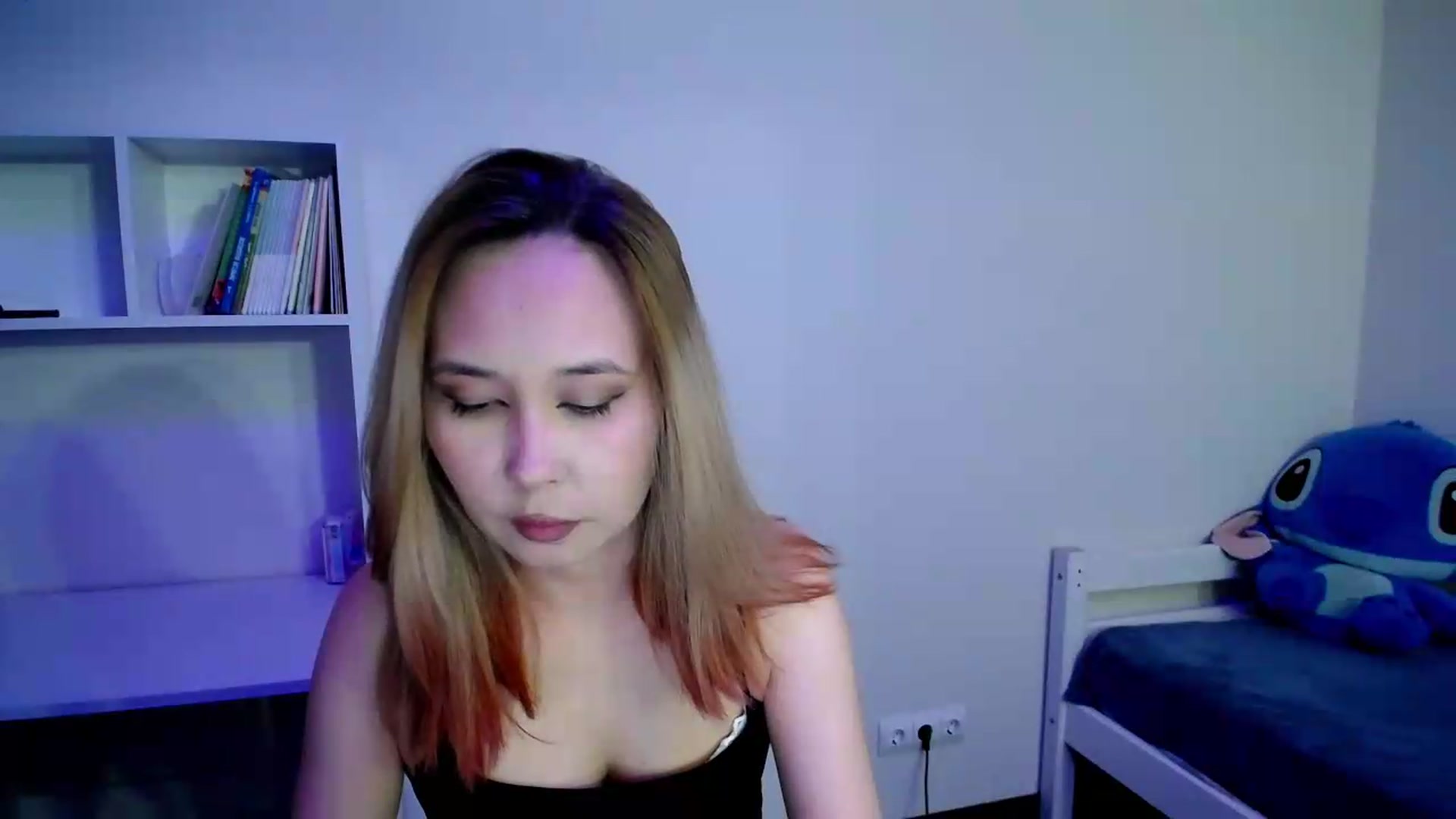 Gallery image thumbnail from Tana_Banana's myfreecams stream on, 08/30/2026, 23:45 image 14 of 20