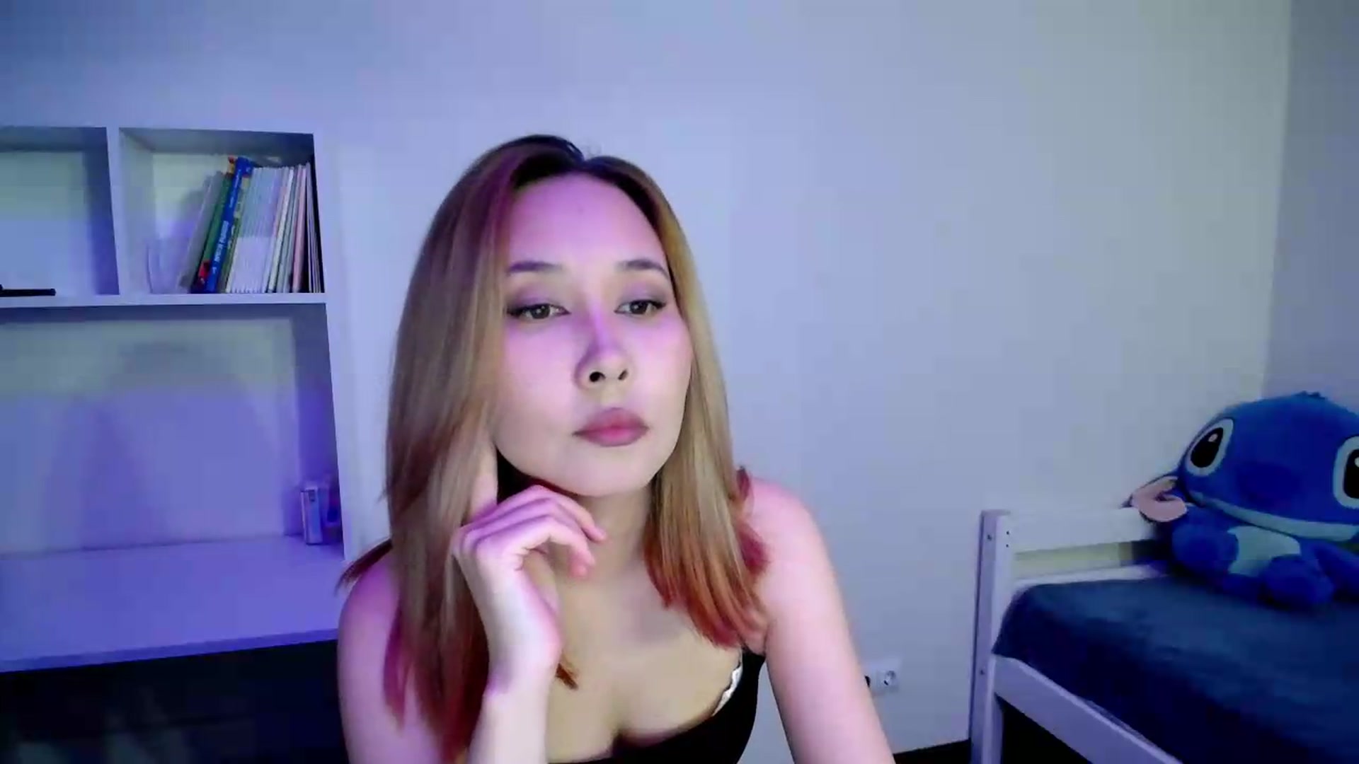 Gallery image thumbnail from Tana_Banana's myfreecams stream on, 08/30/2026, 23:45 image 13 of 20