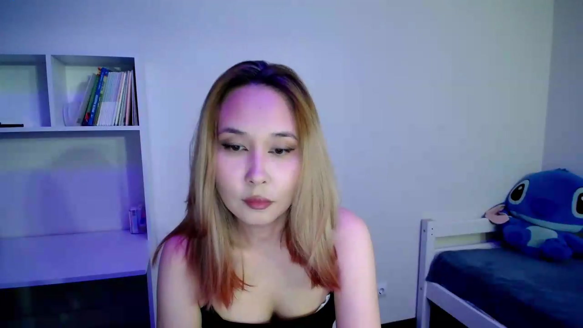 Gallery image thumbnail from Tana_Banana's myfreecams stream on, 08/30/2026, 23:45 image 18 of 20
